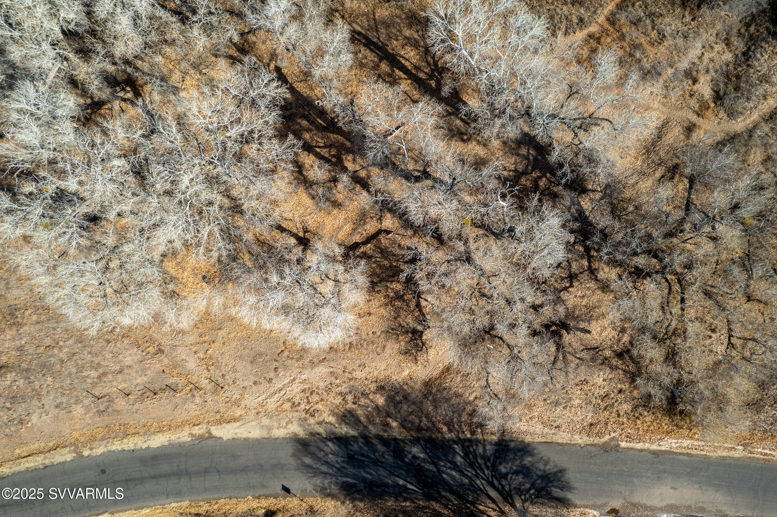 4616 E Comanche Drive