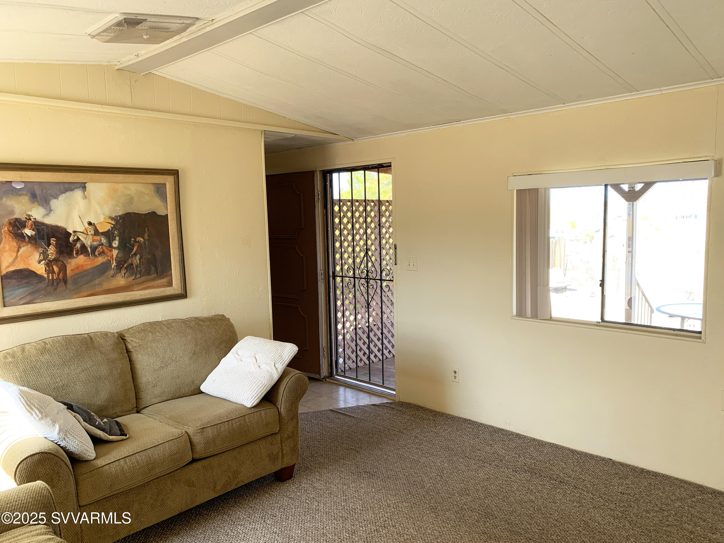 5702 E River Run Drive