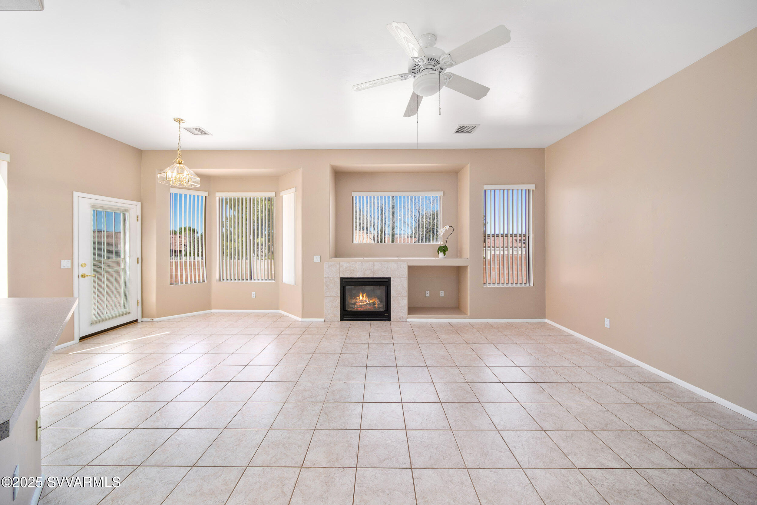 5650 E Whisper Ridge