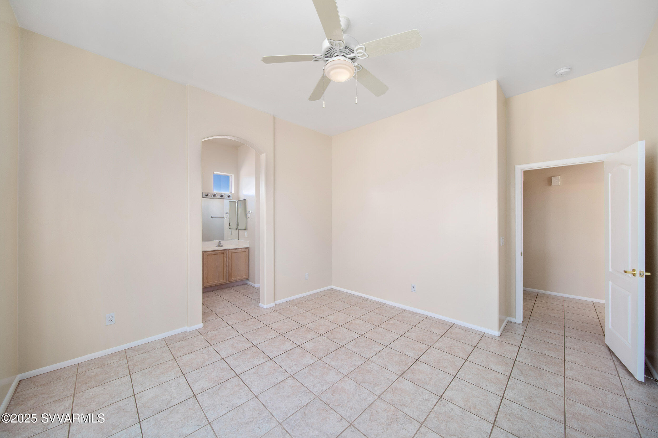 5650 E Whisper Ridge