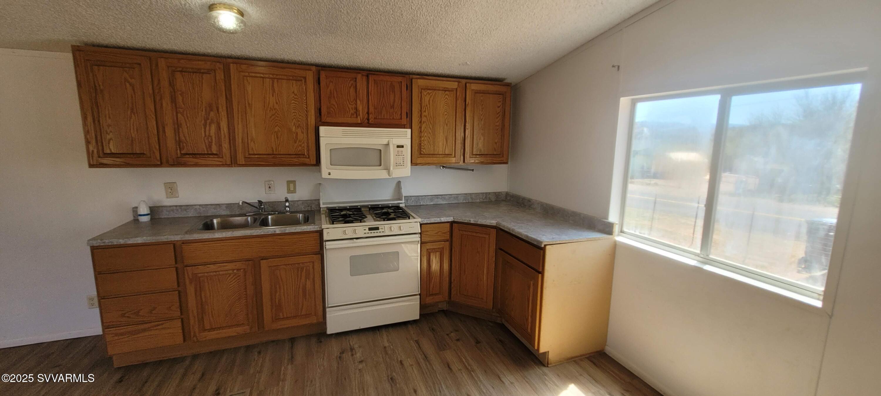 2659 S Kadomoto Drive