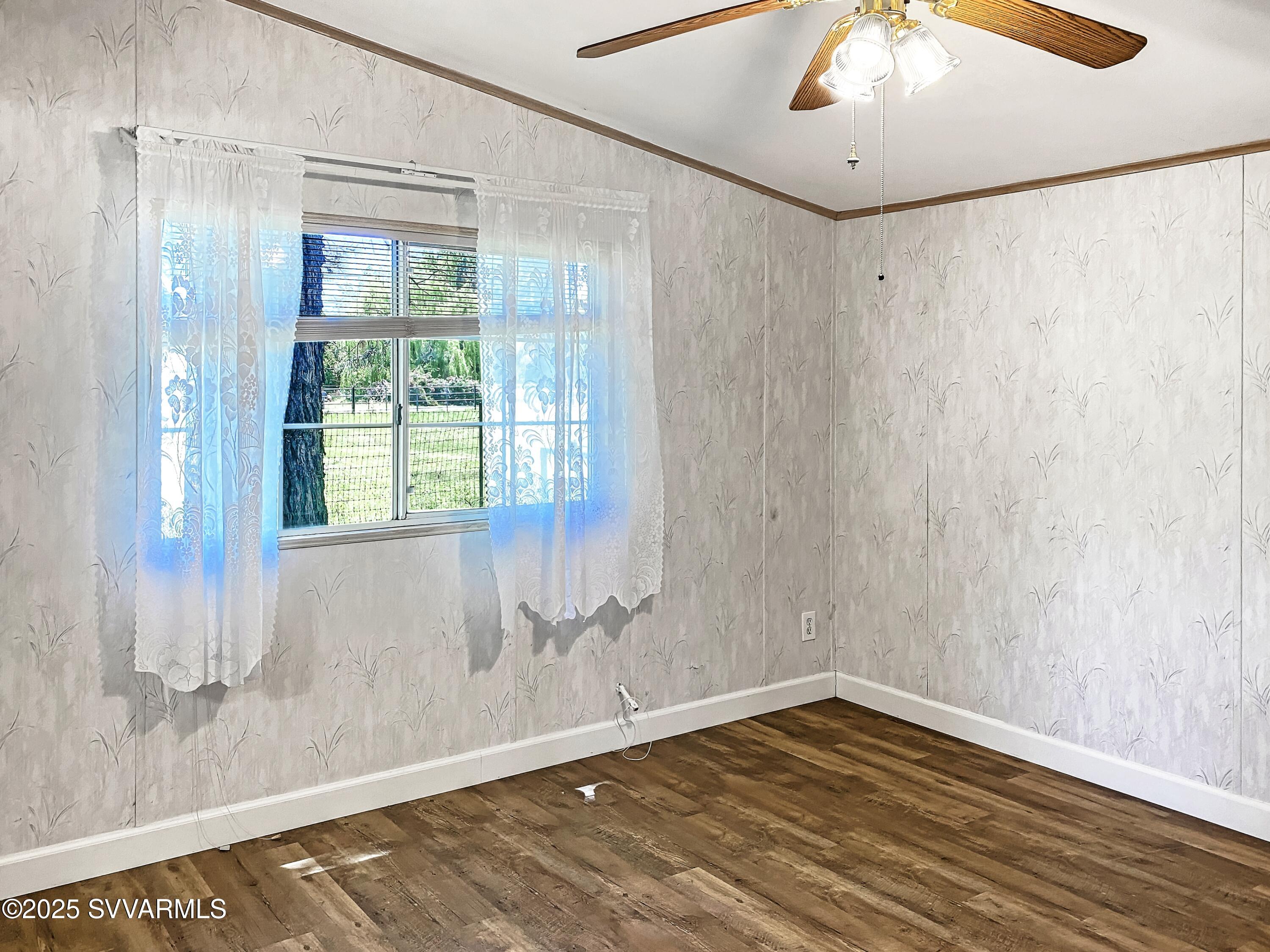 1720 W Horseshoe Bend Drive