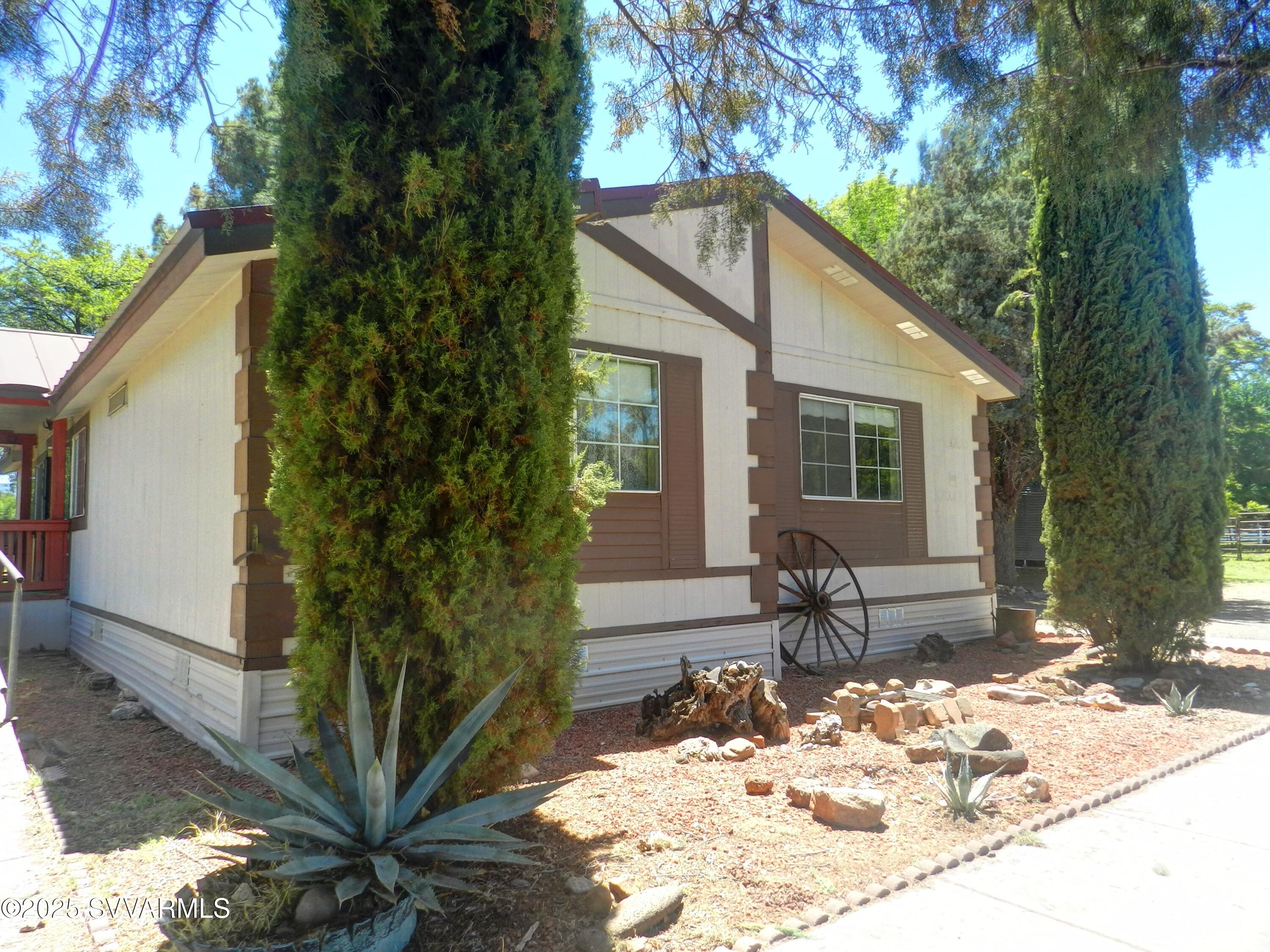 1720 W Horseshoe Bend Drive