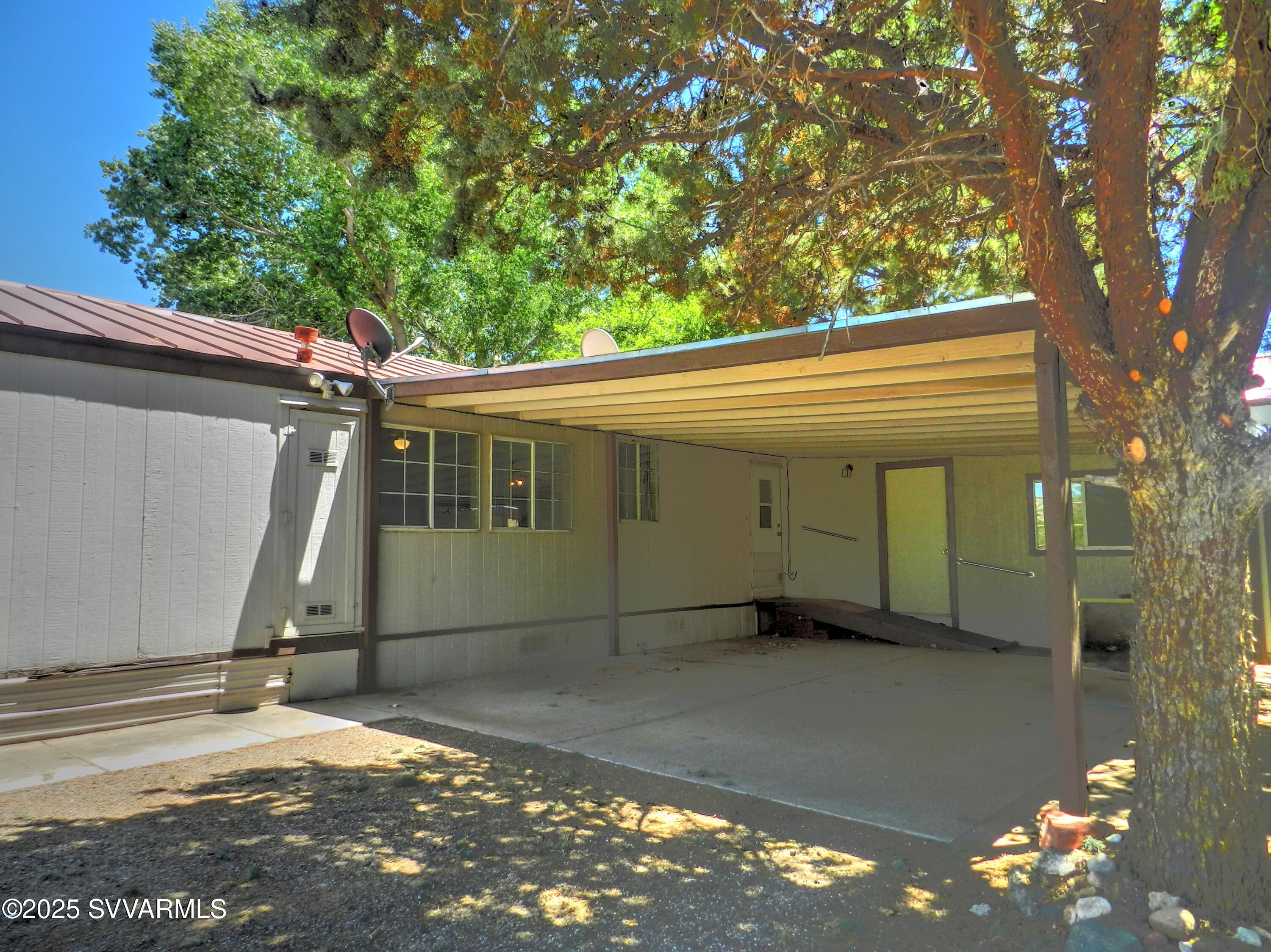 1720 W Horseshoe Bend Drive