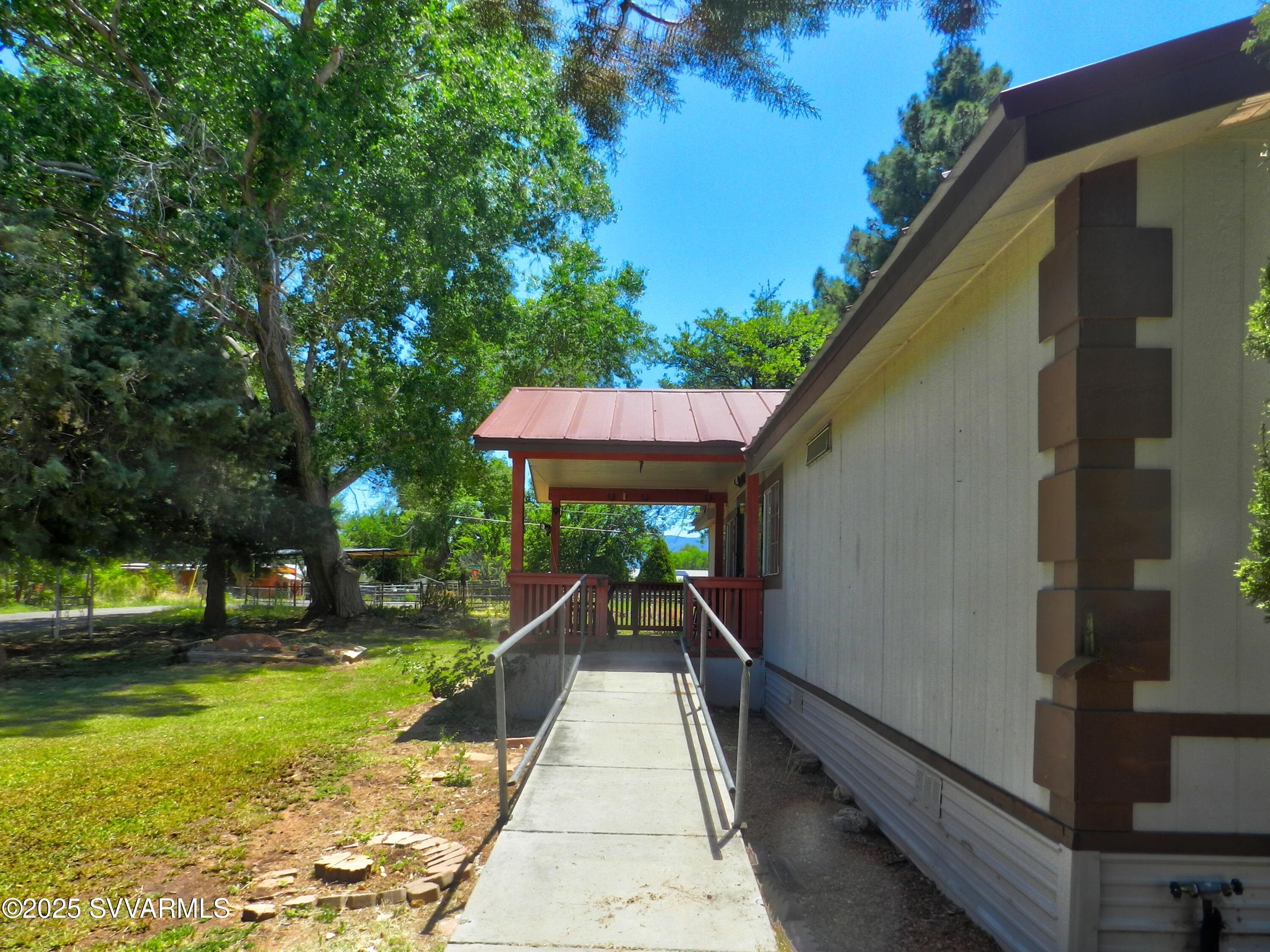 1720 W Horseshoe Bend Drive