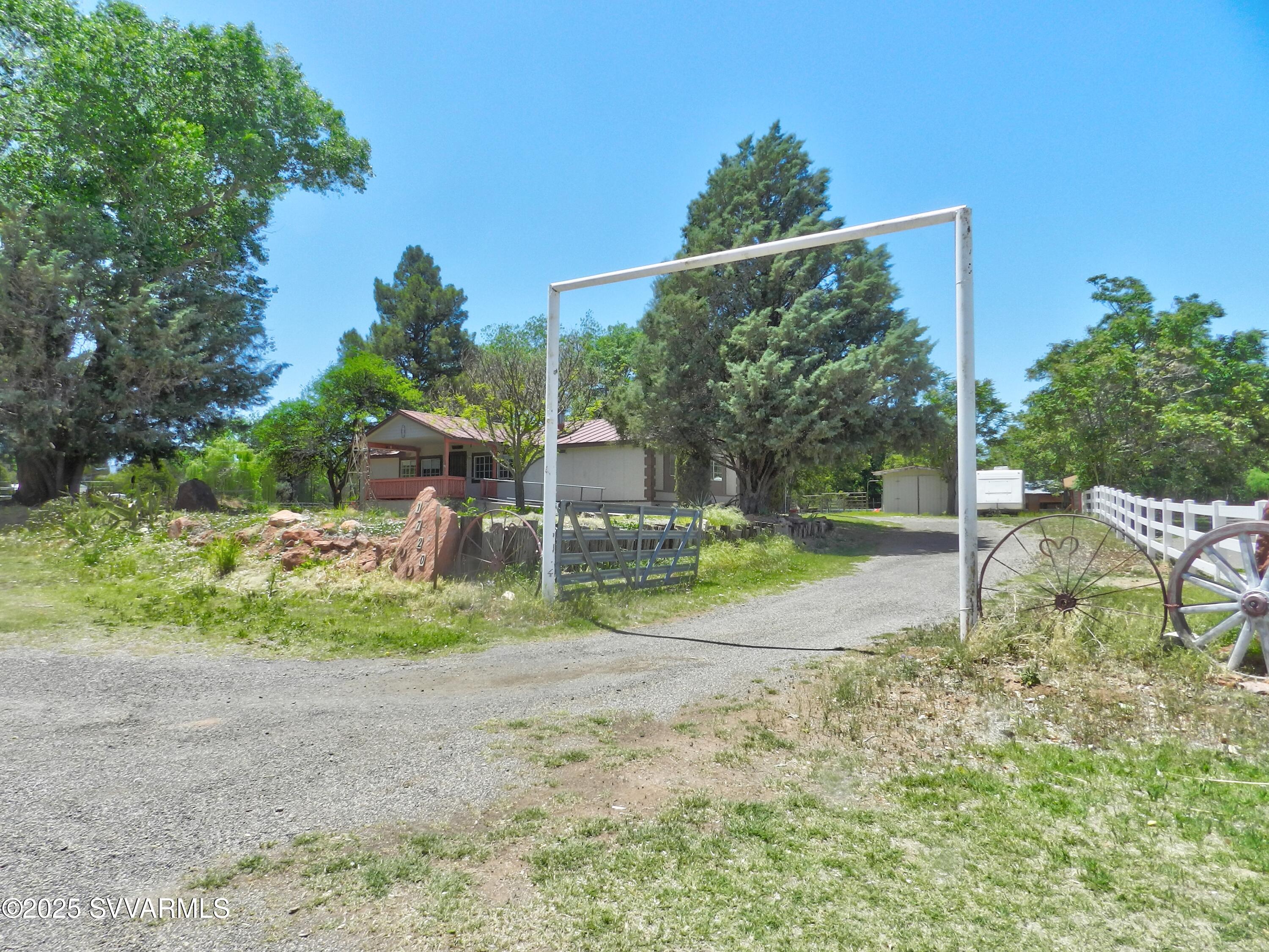 1720 W Horseshoe Bend Drive