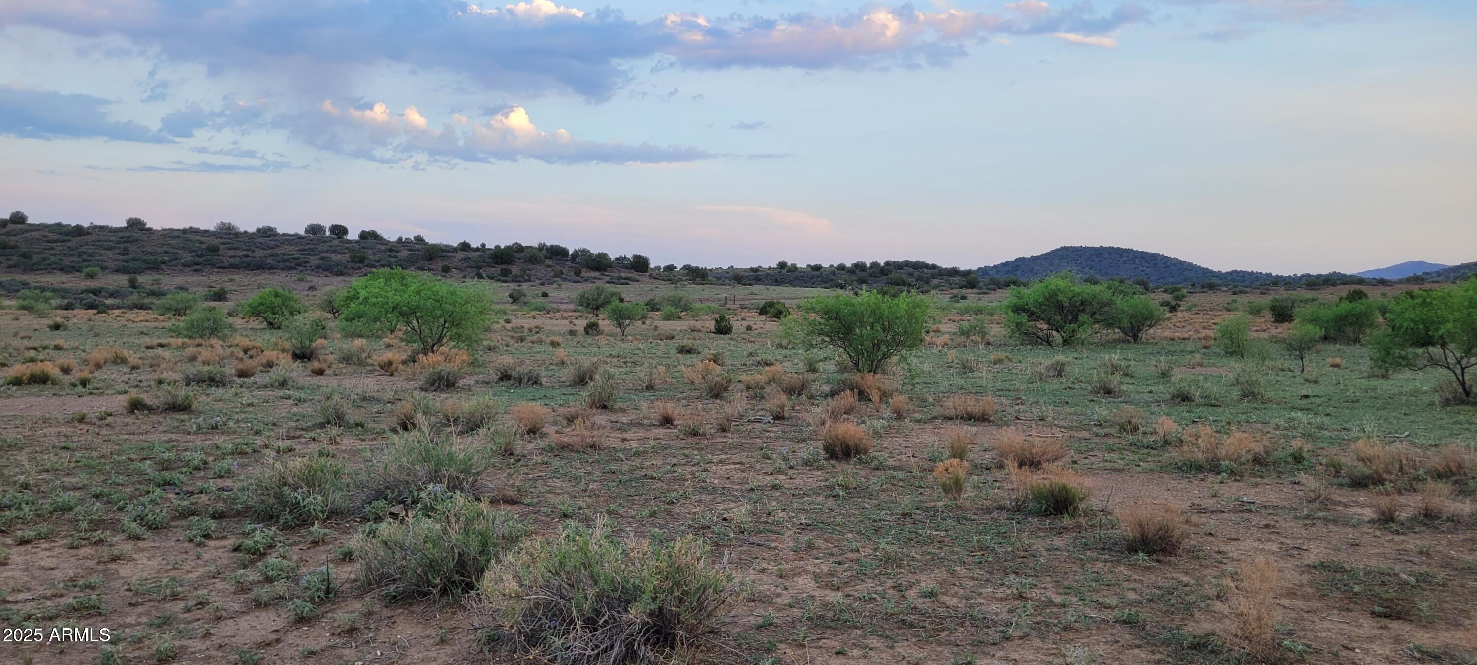 -001D S BLUE BELL Road, -