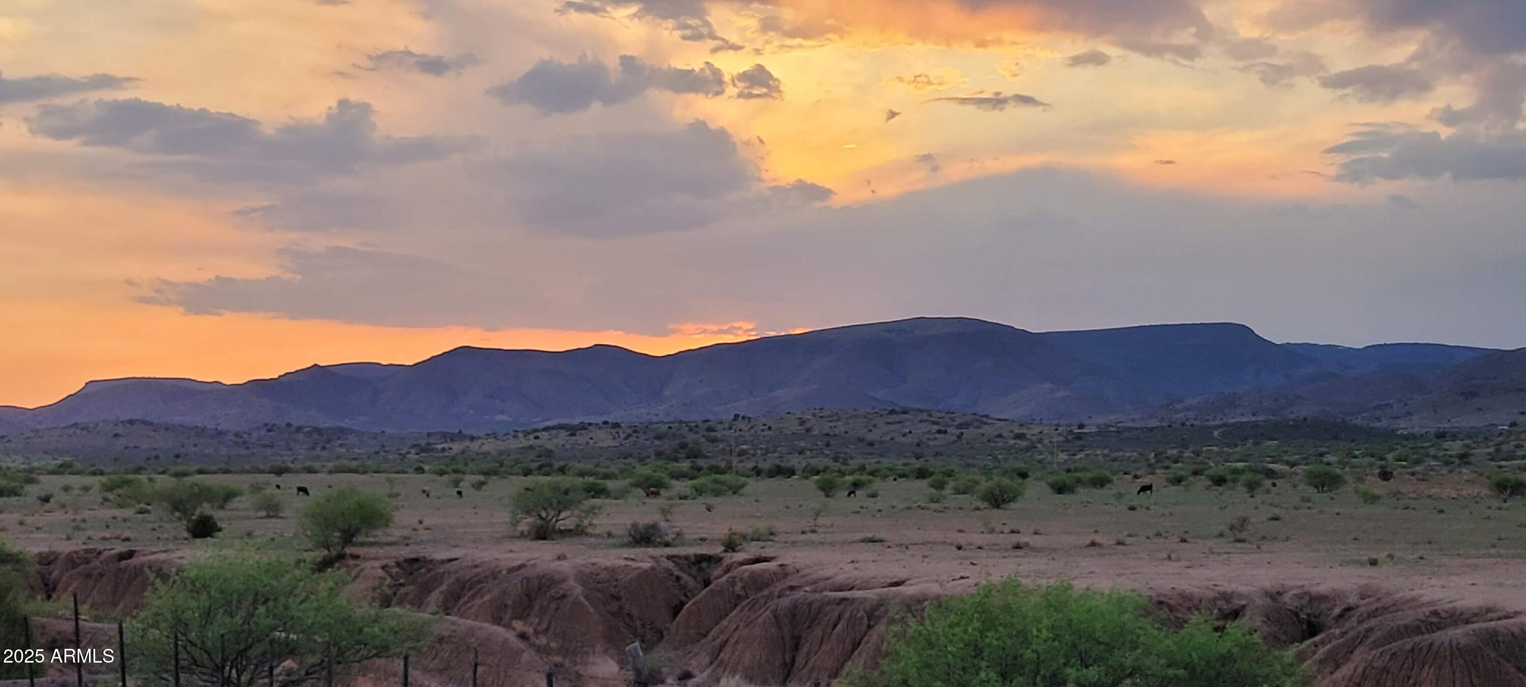 -001D S BLUE BELL Road, -