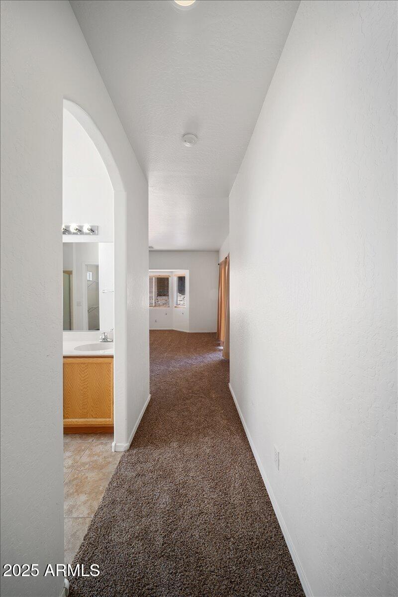 570 S SANTA FE Trail