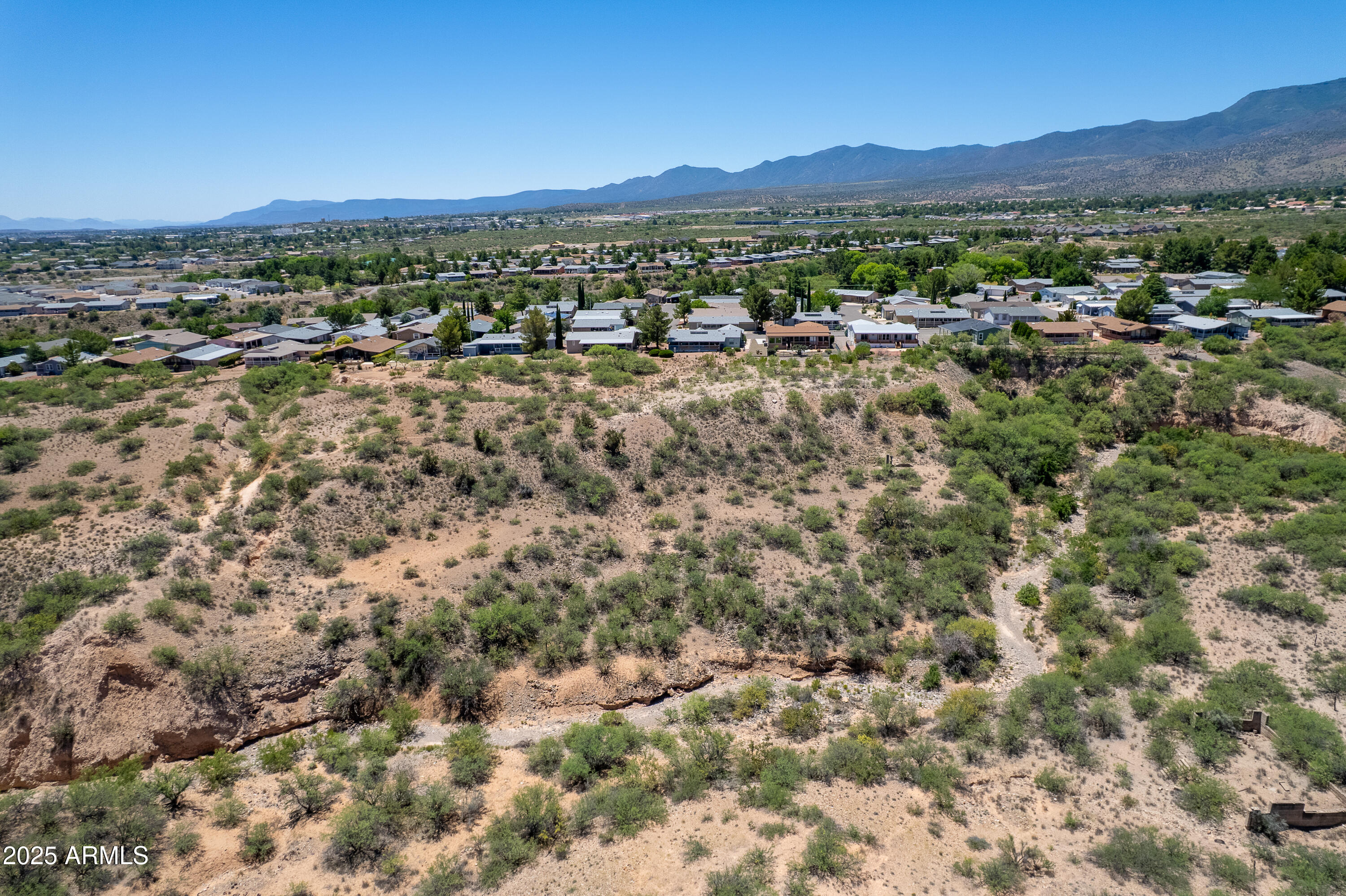 -019,-019b Off Copper Street -