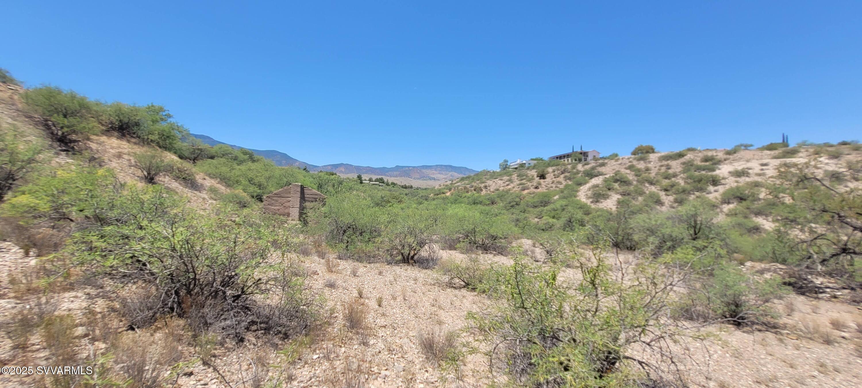 -019,-019b Off Copper Street -