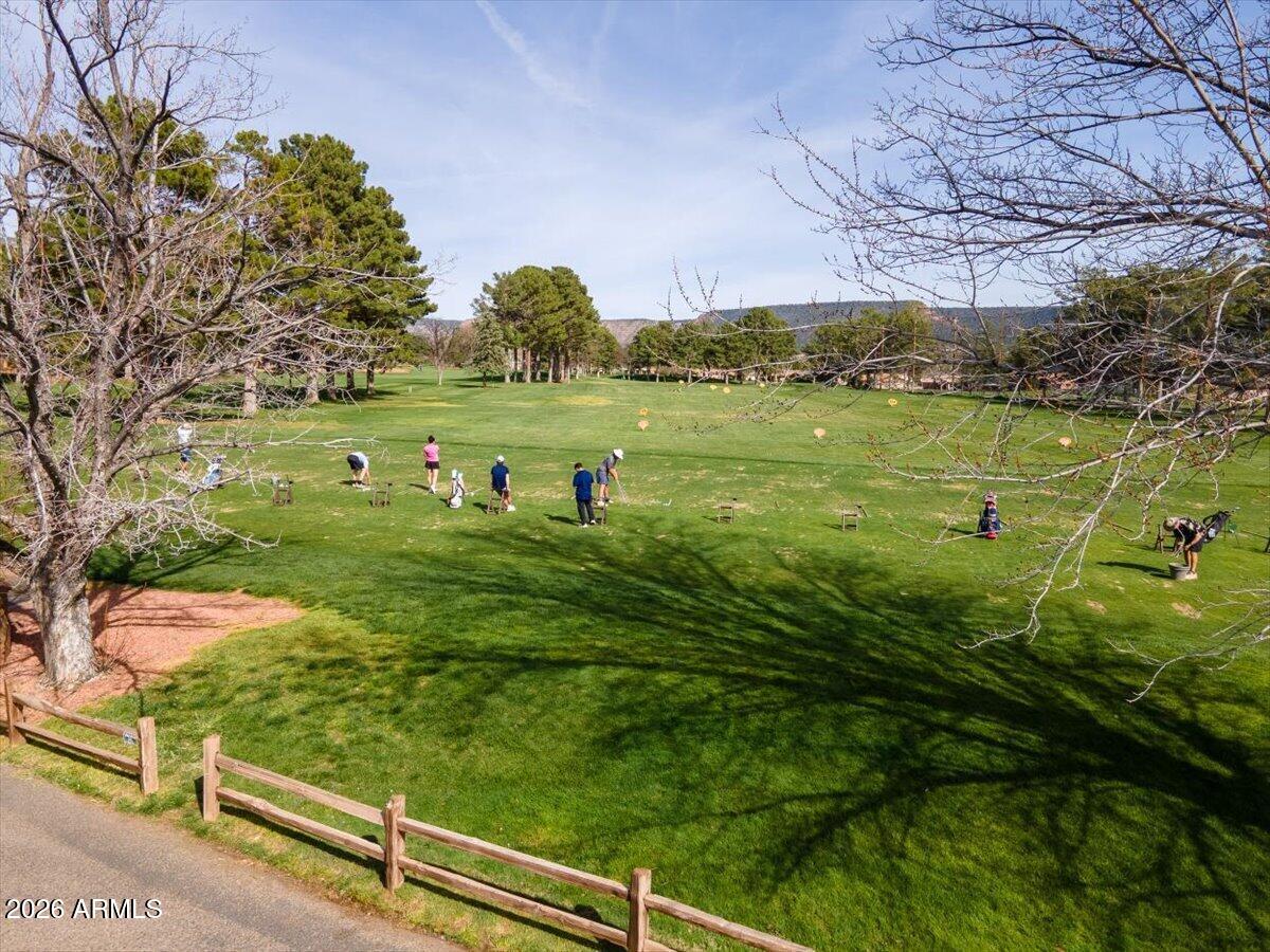 365 BELL ROCK Boulevard