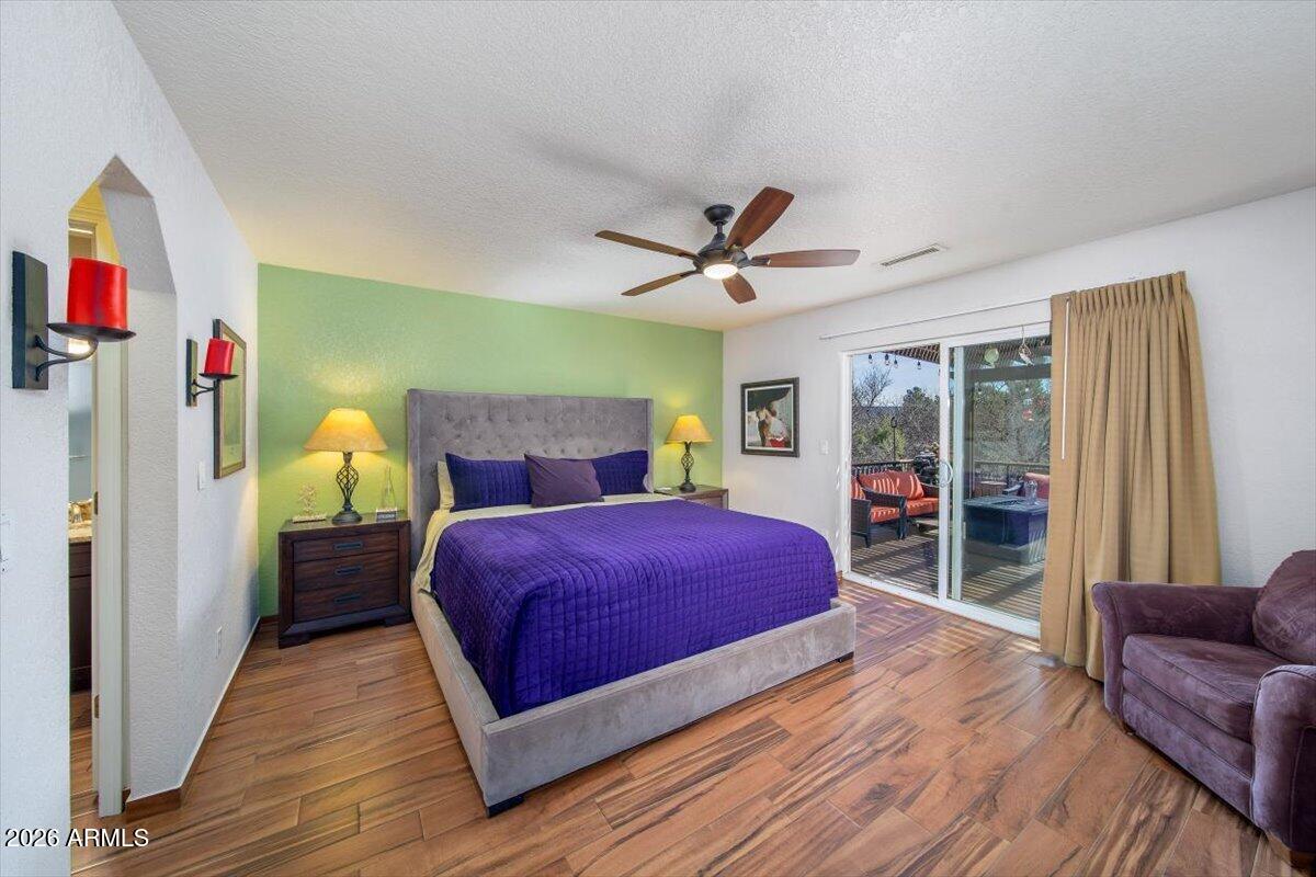 365 BELL ROCK Boulevard