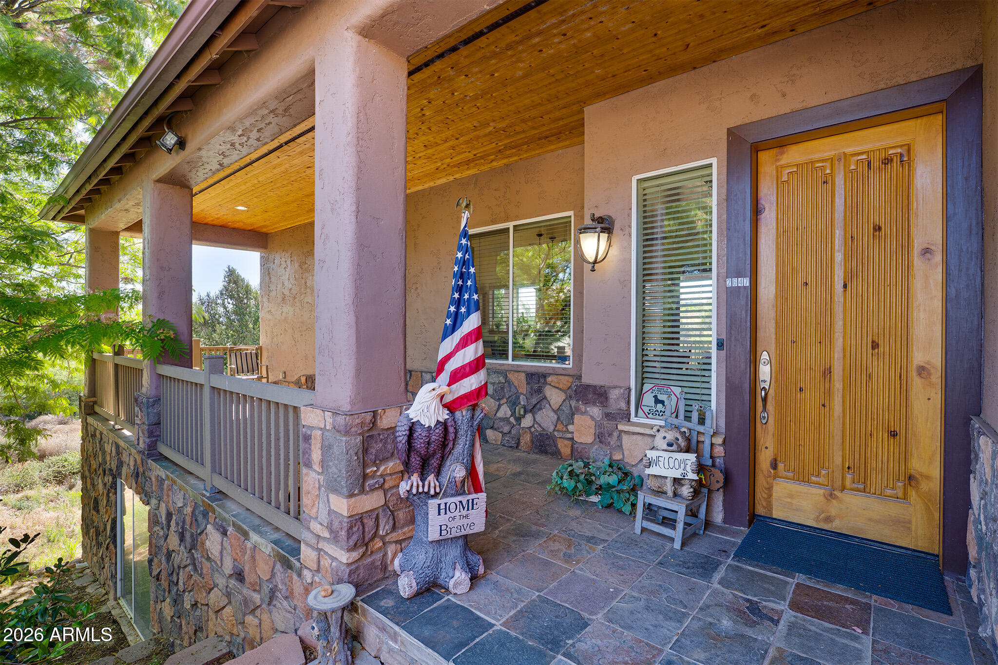 2647 E LOBO Circle