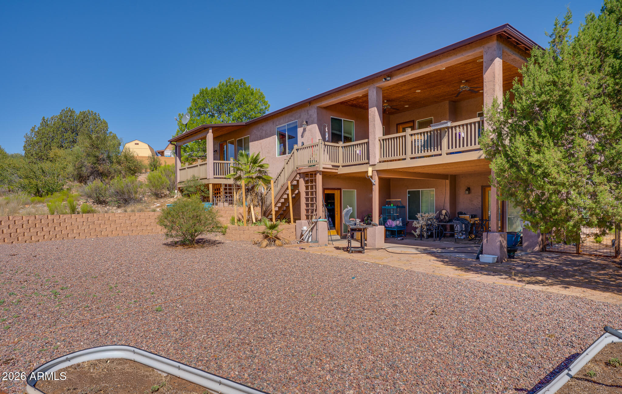 2647 E LOBO Circle