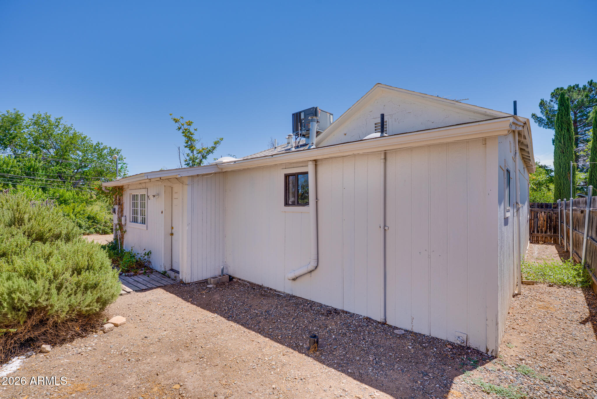 928 N 3rd Street
