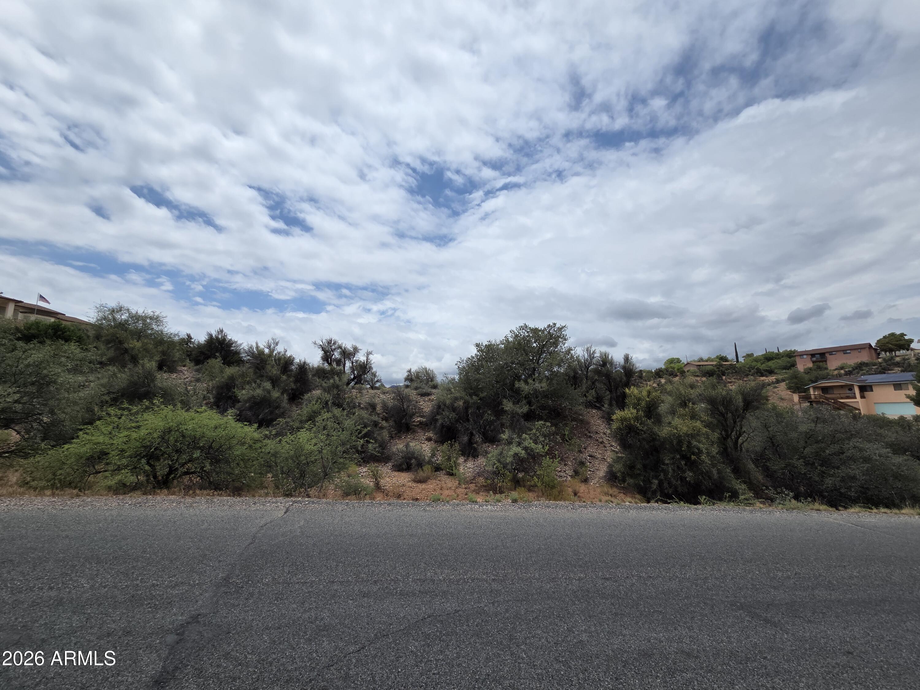 2406 S VALLEY Drive 685+686