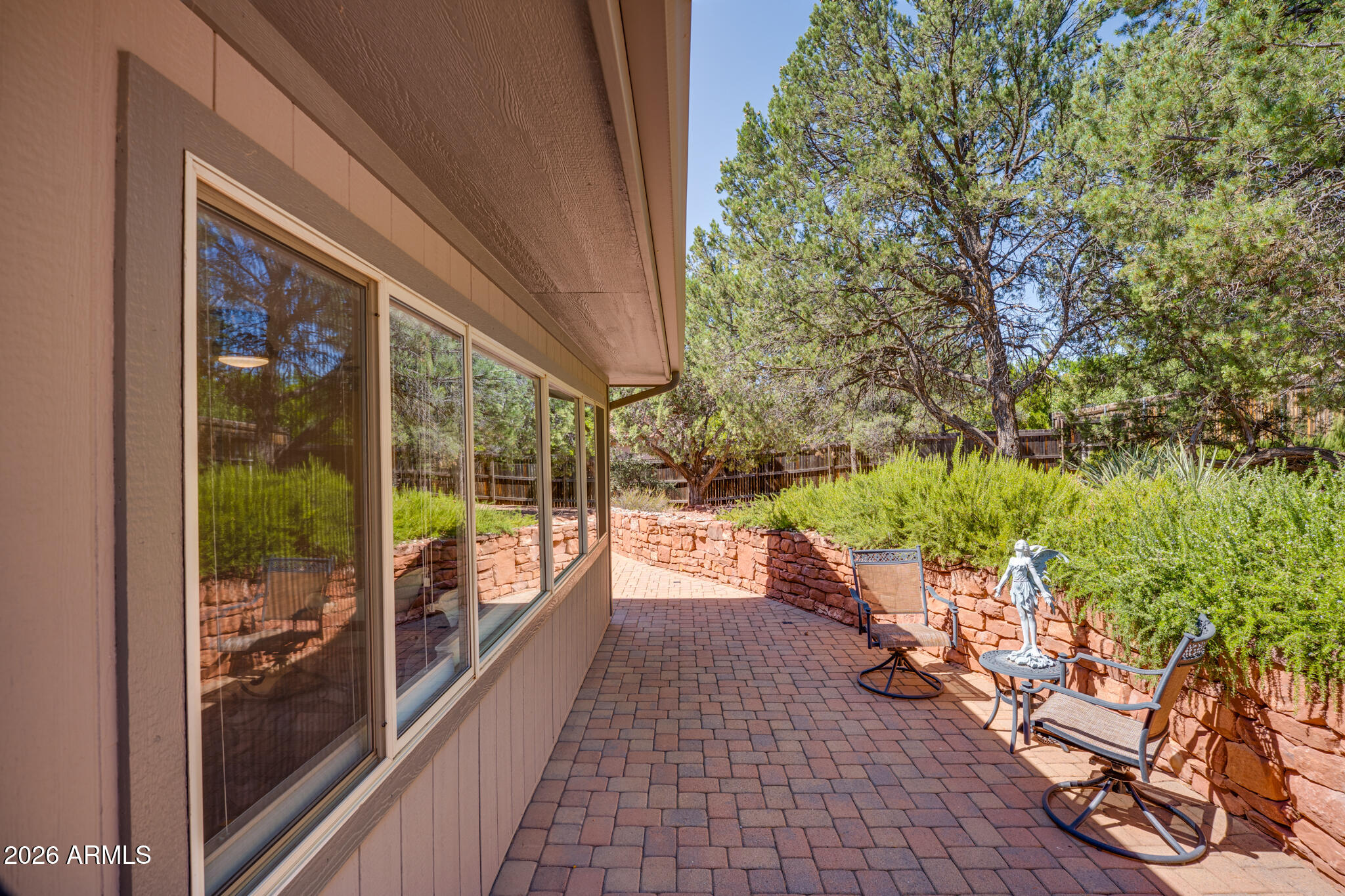 280 FLAMING ARROW Way