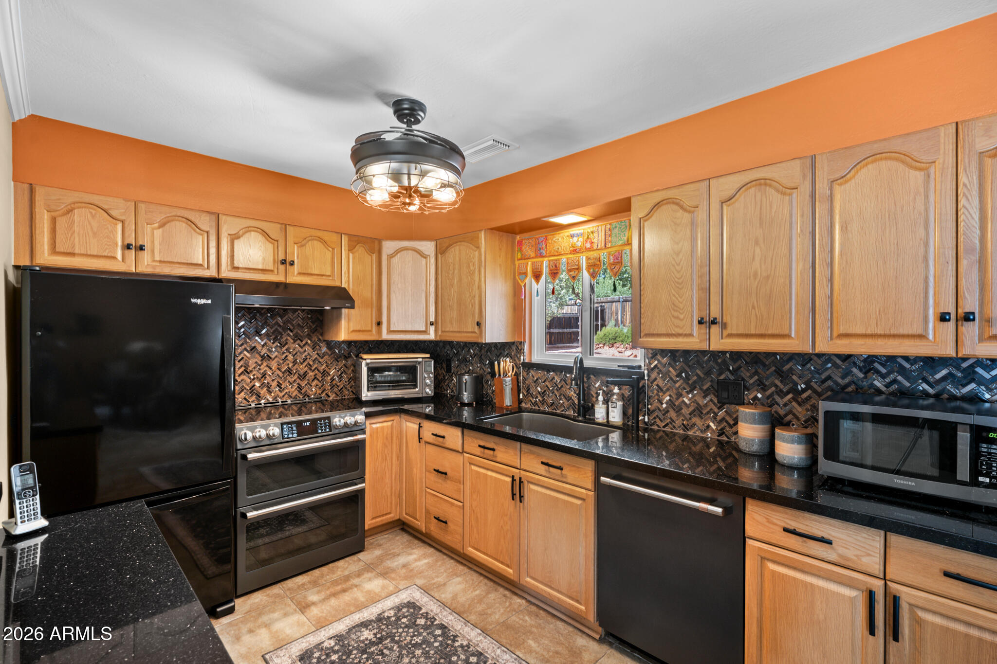 280 FLAMING ARROW Way