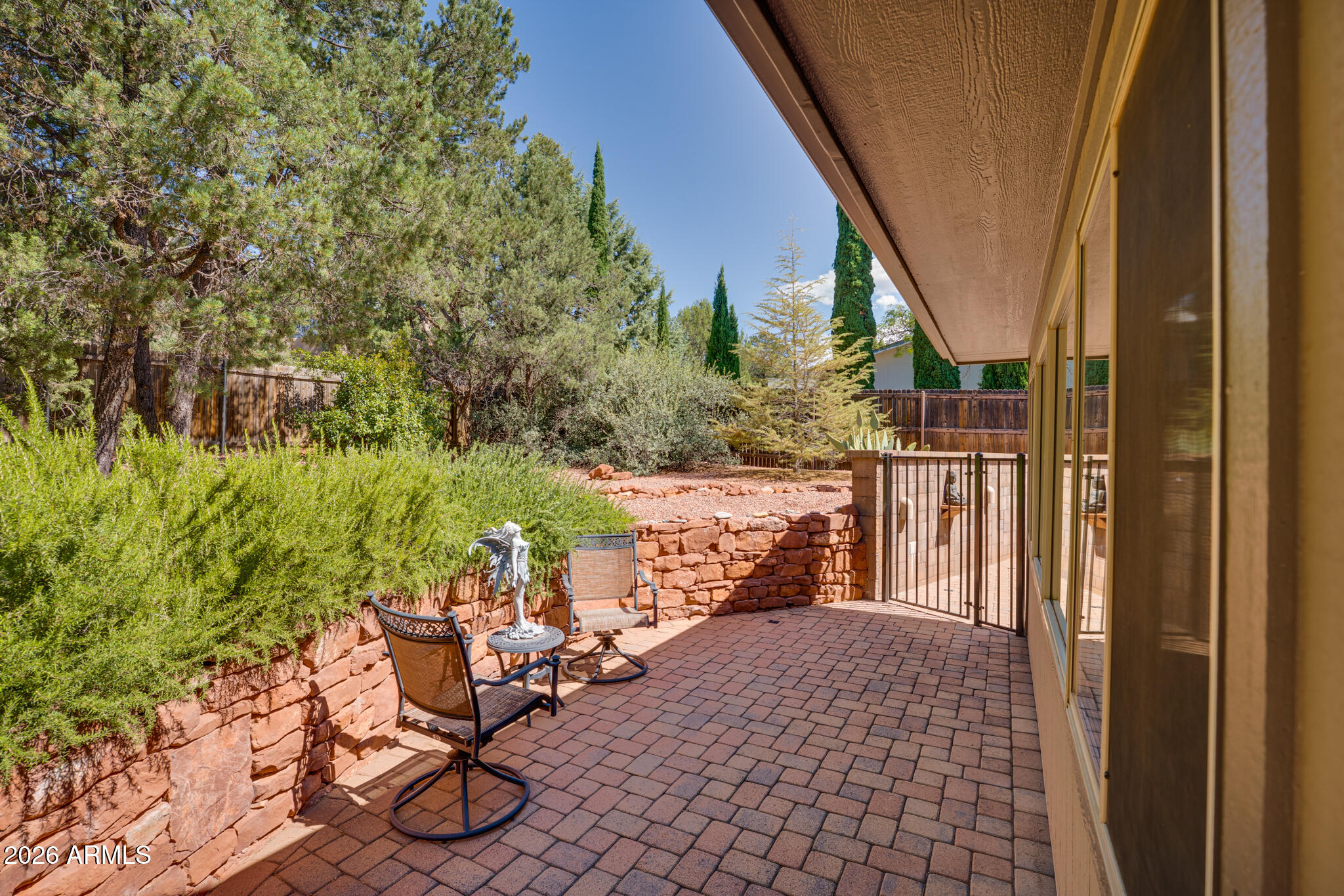 280 FLAMING ARROW Way