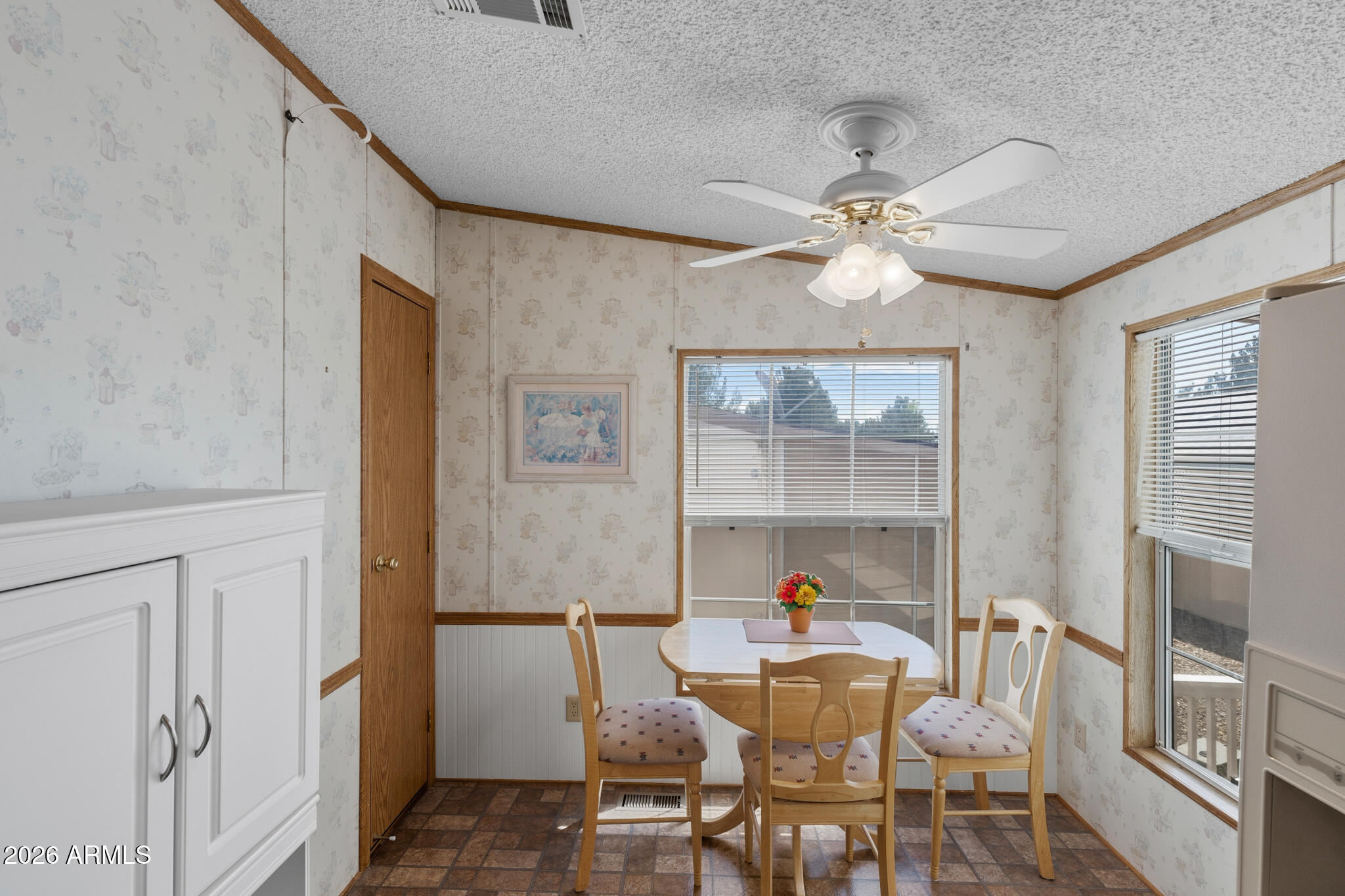2050 W State Route 89A 84