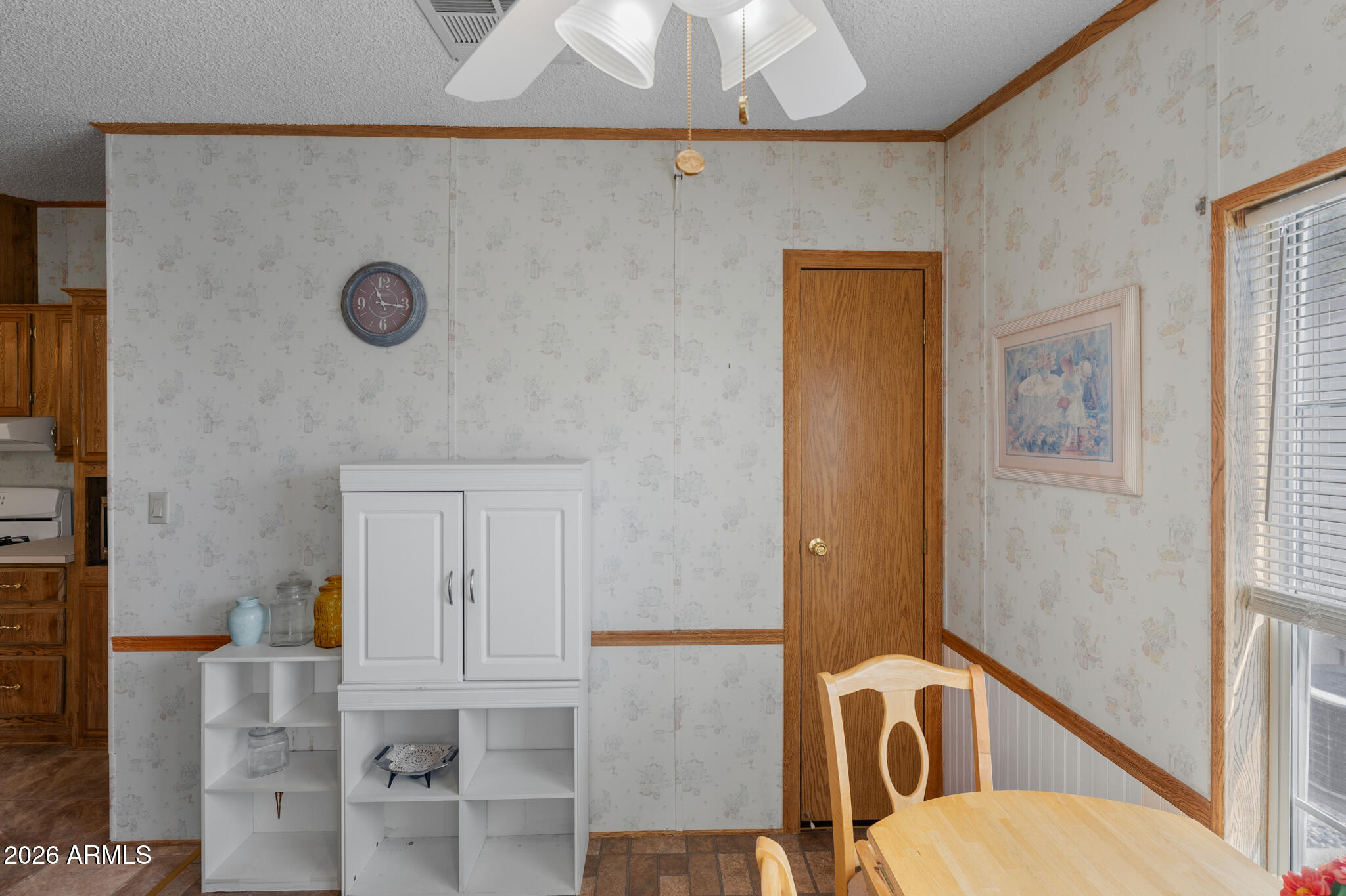 2050 W State Route 89A 84