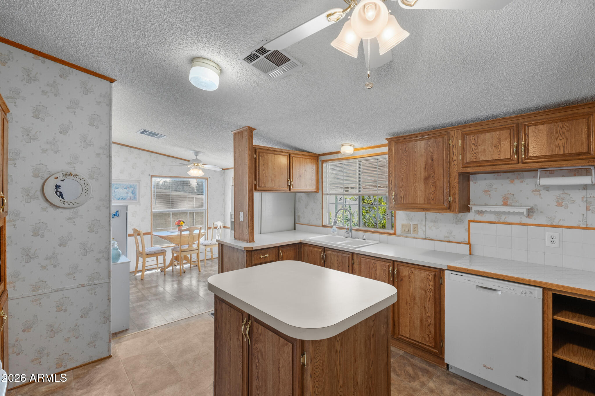 2050 W State Route 89A 84