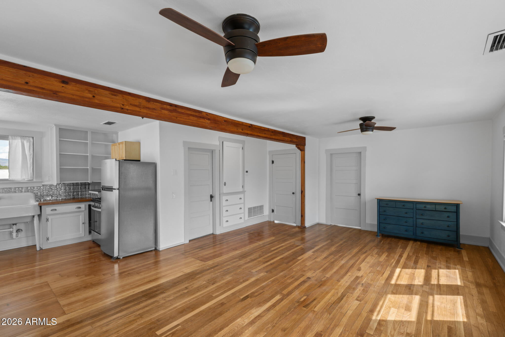1002 N MAIN Street