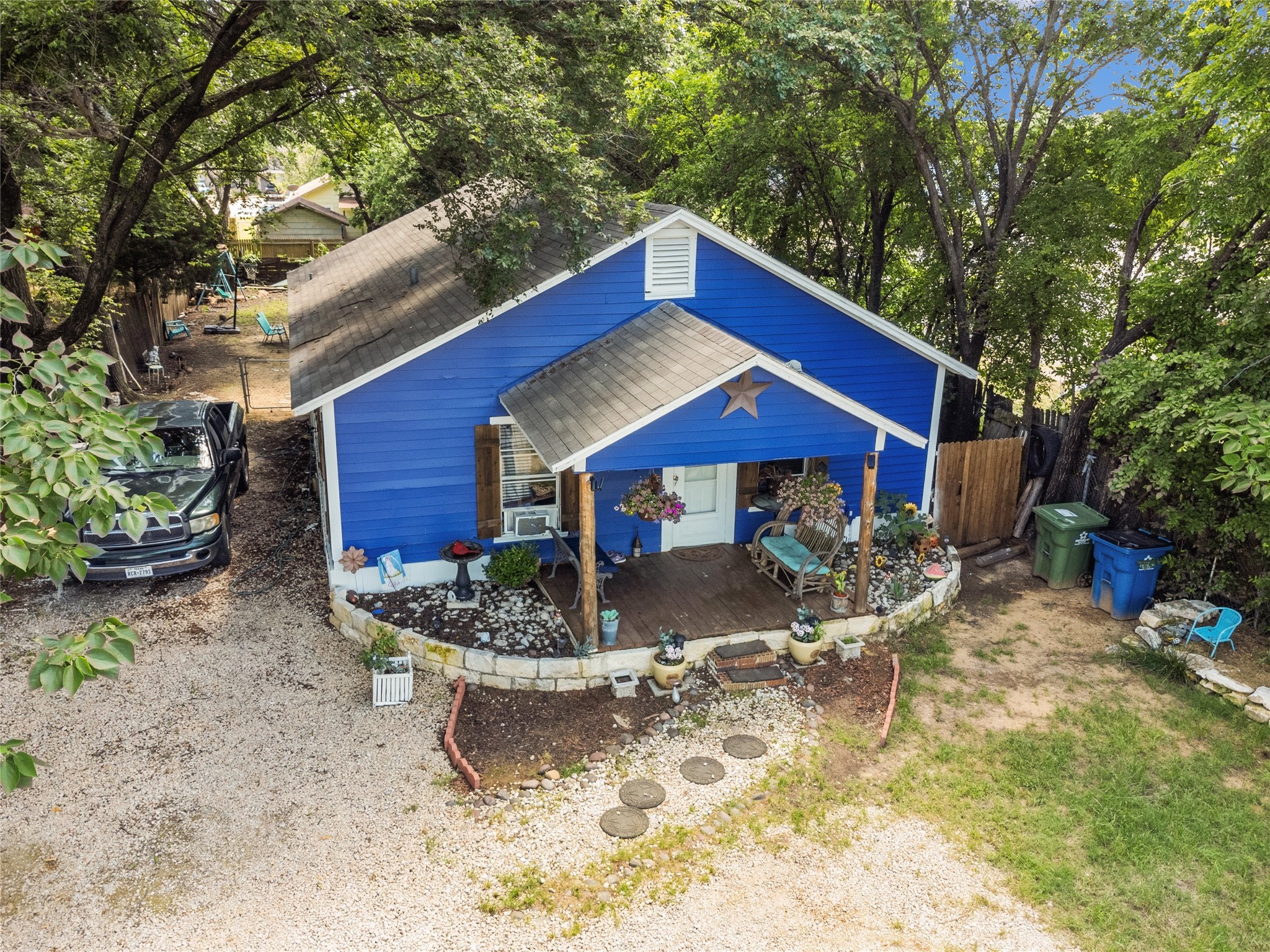 410 Tisdell Lane