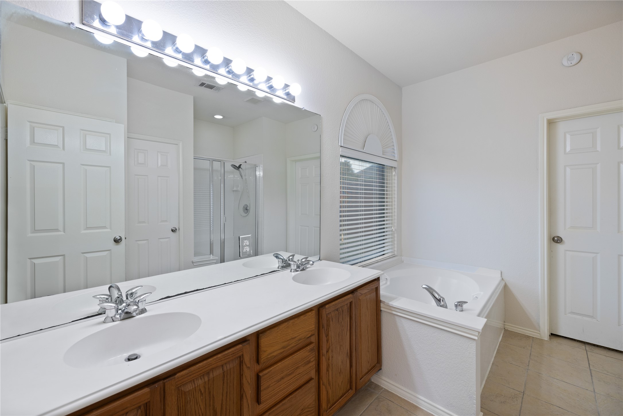 1852 Hidden Brook Drive