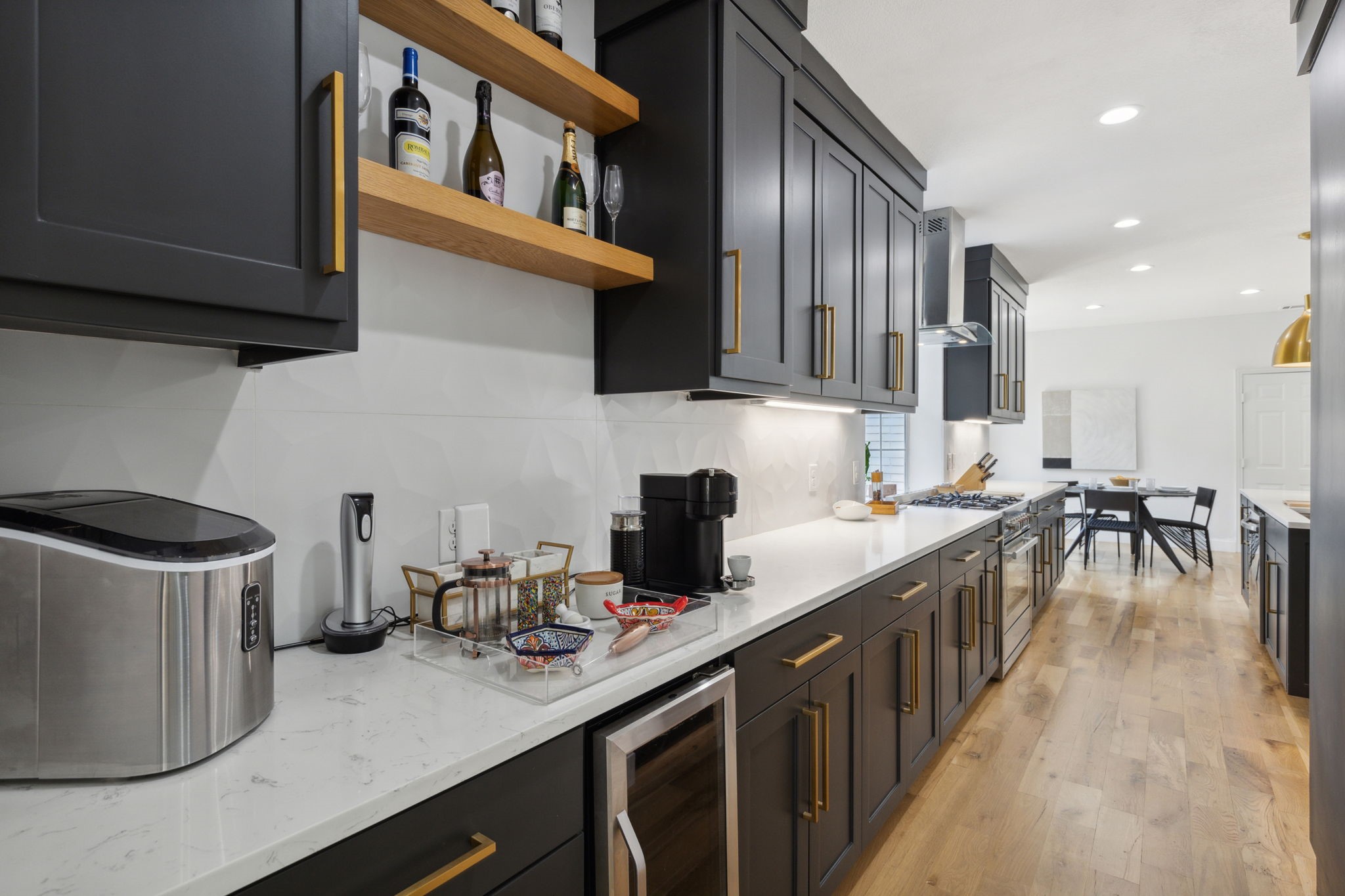 4549 Turnberry Court