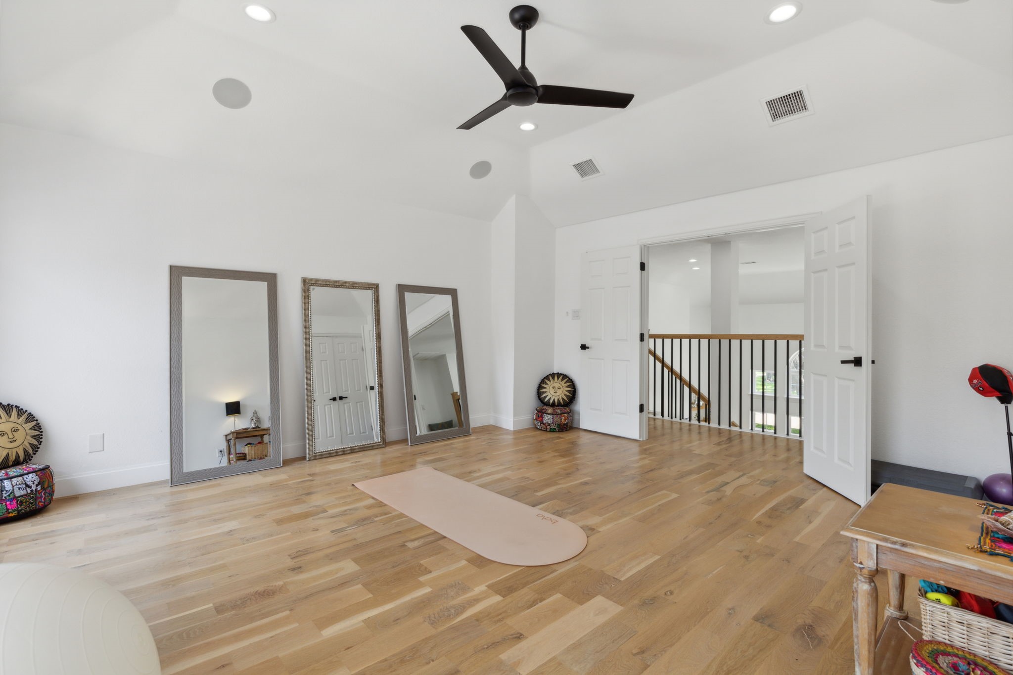 4549 Turnberry Court