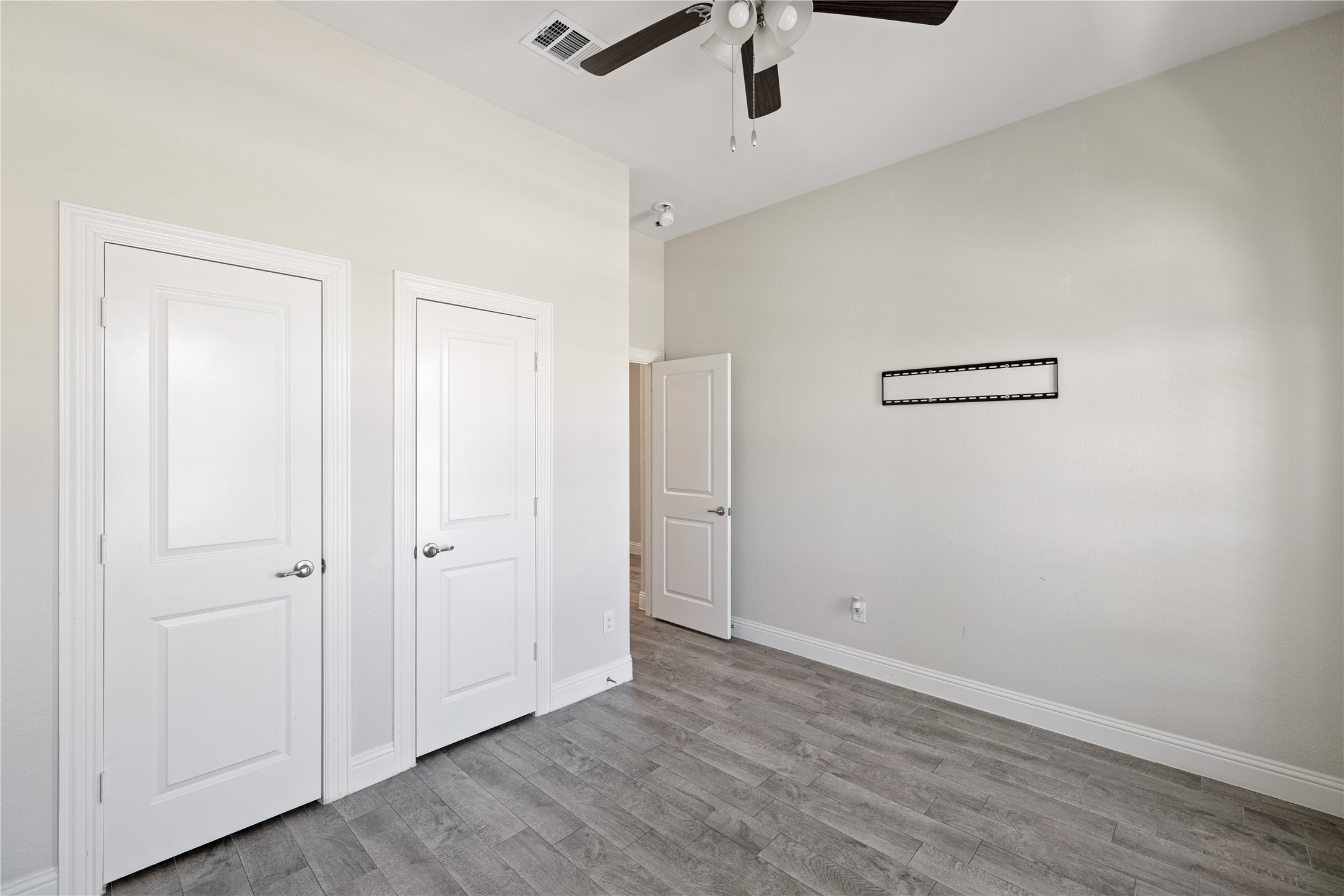 11301 Glover Lane