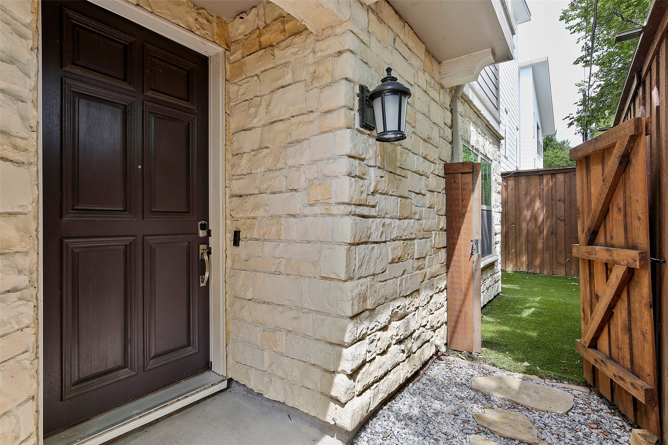 5185 Garrett Stream Court