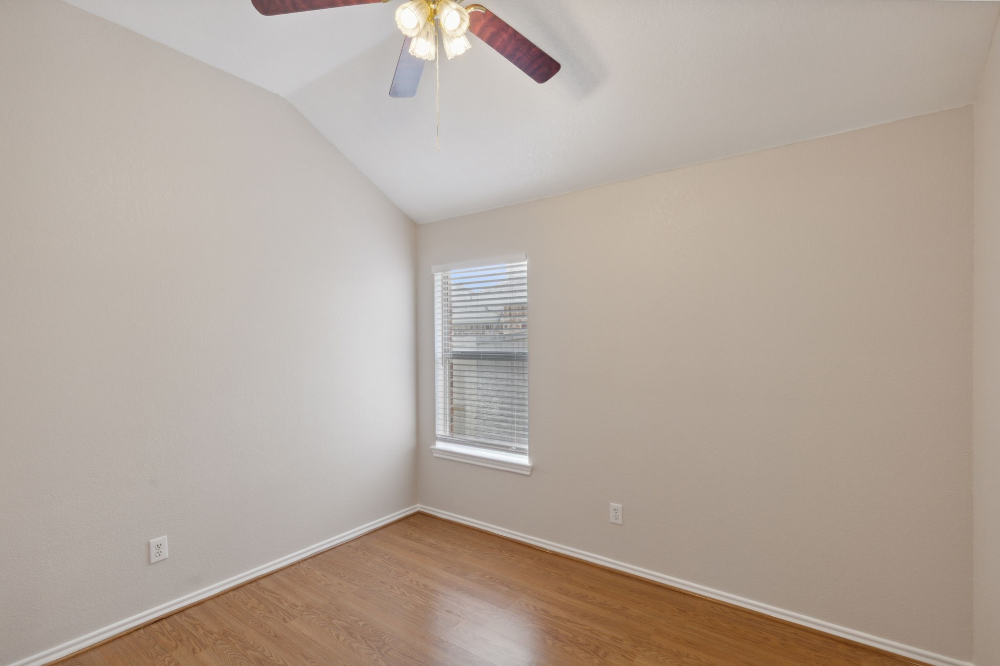 5621 Phoenix Drive