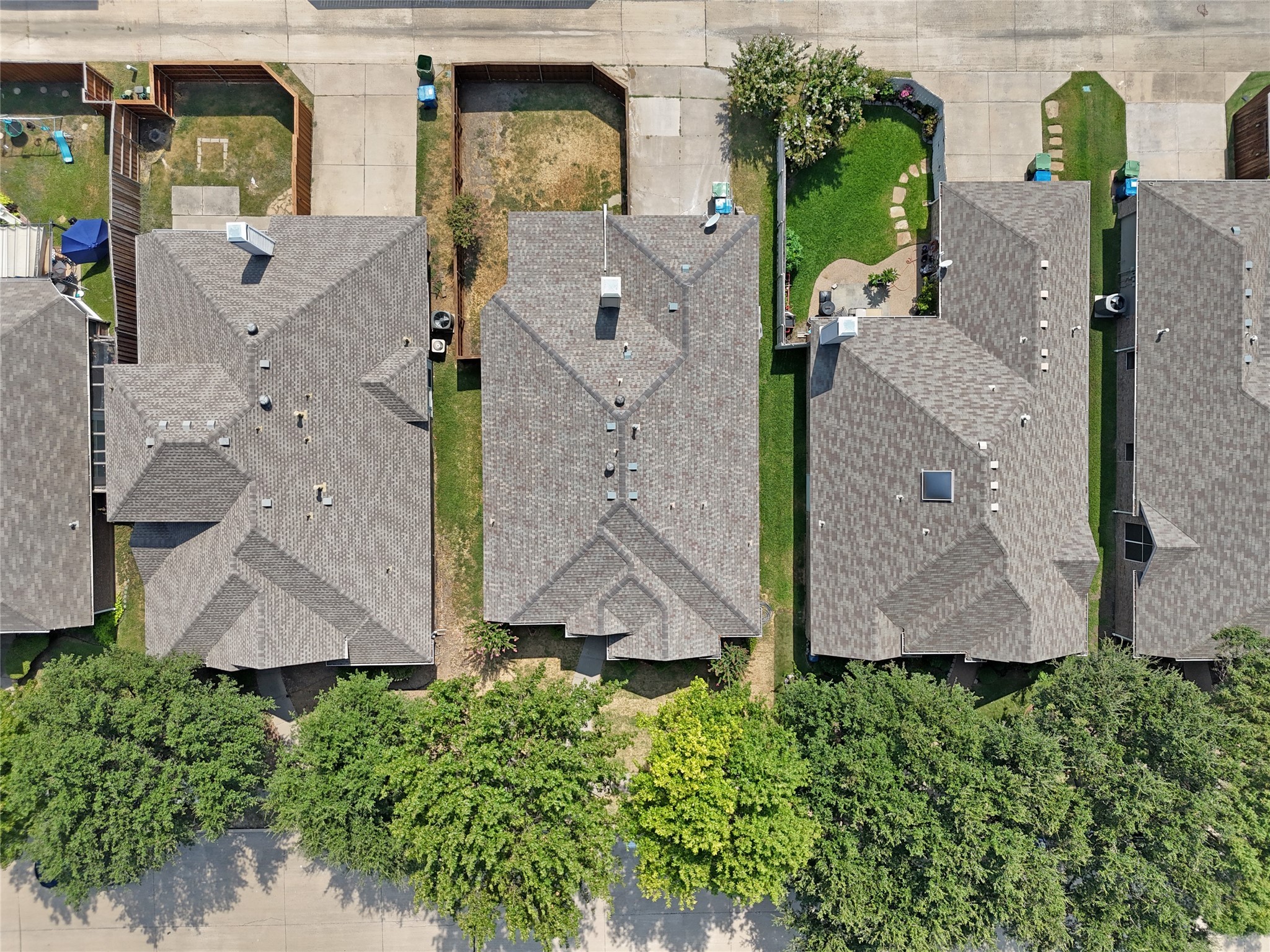 5621 Phoenix Drive