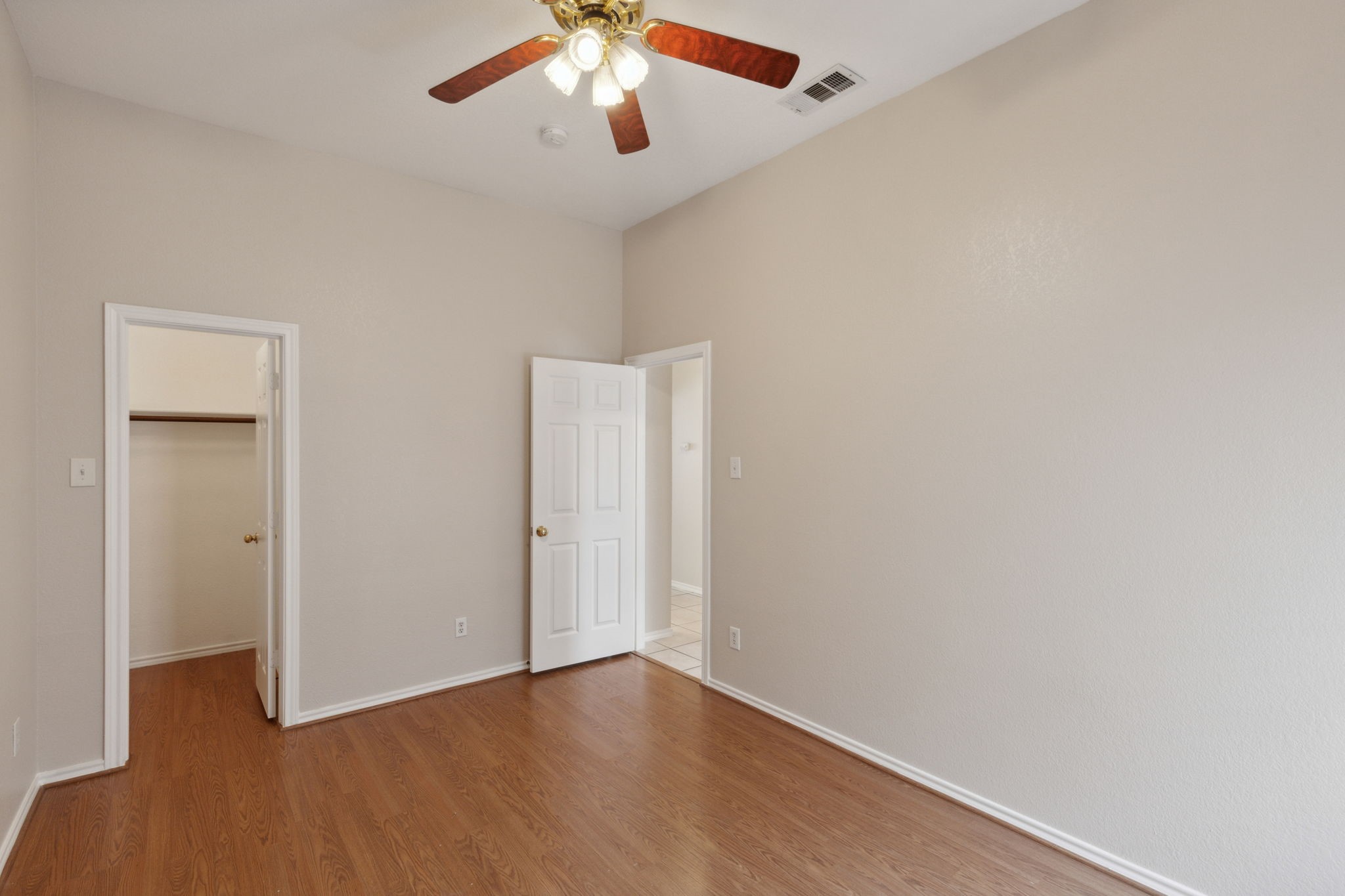 5621 Phoenix Drive