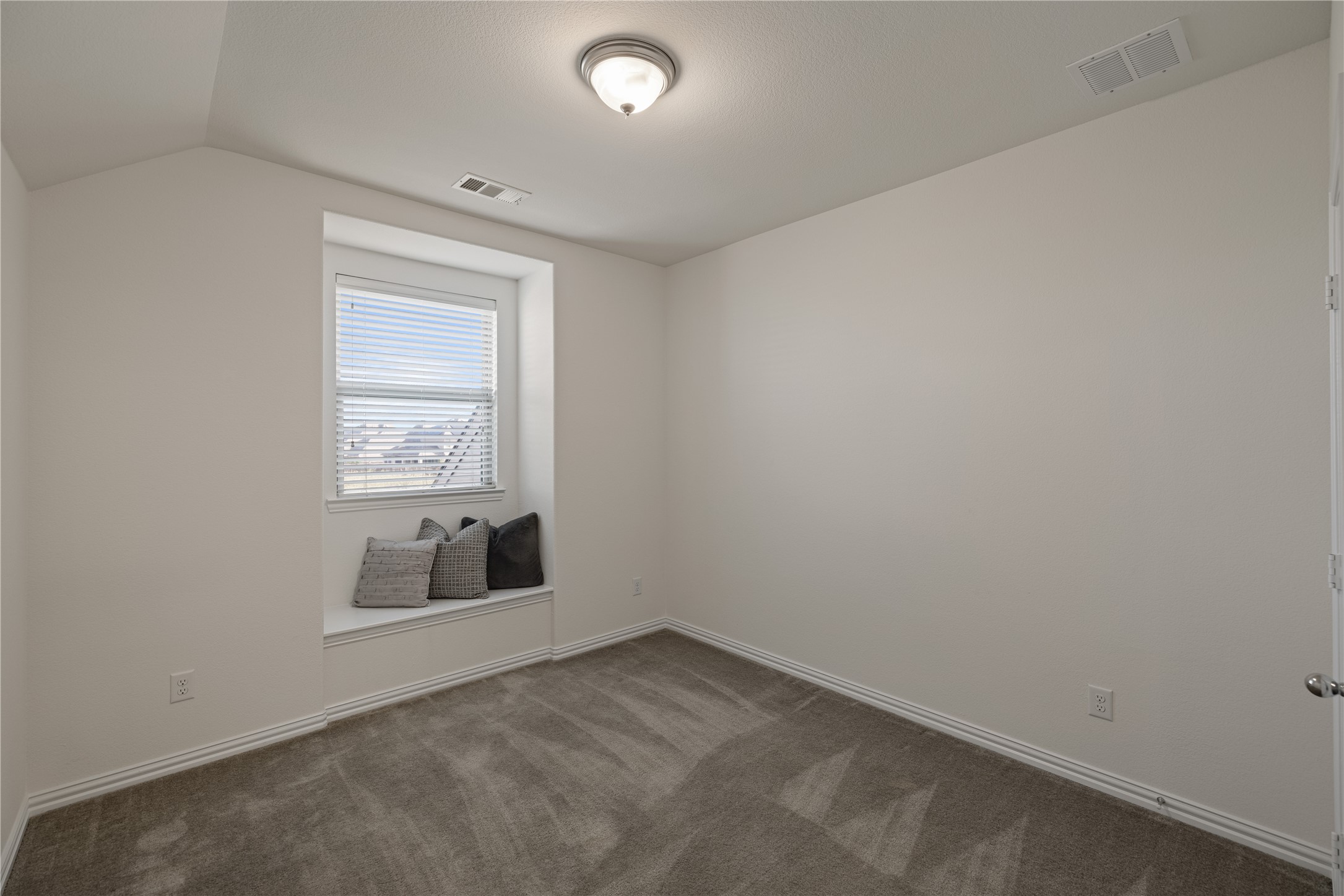 15713 Piedmont Park Drive