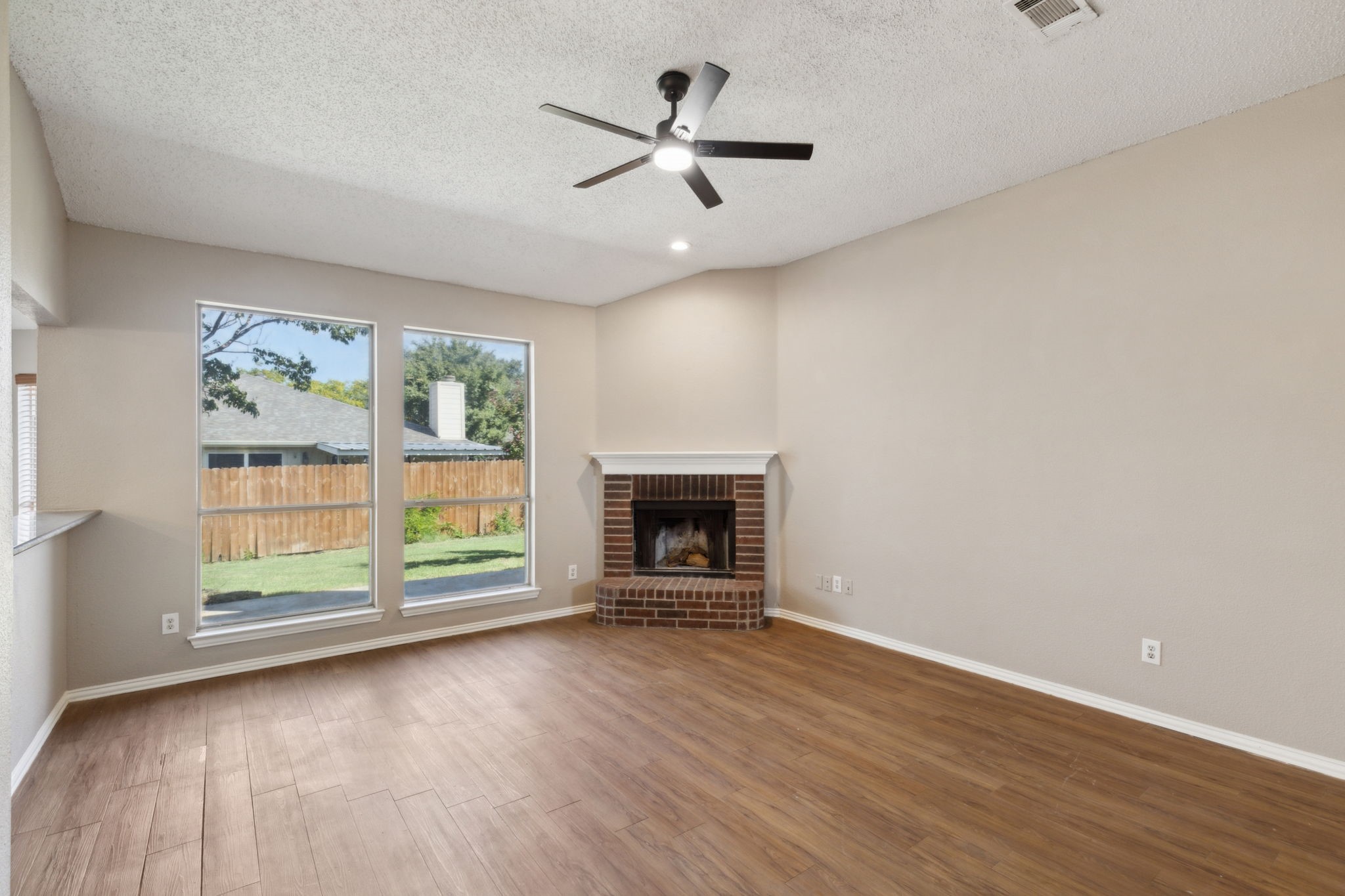 1509 Lakeshore Drive