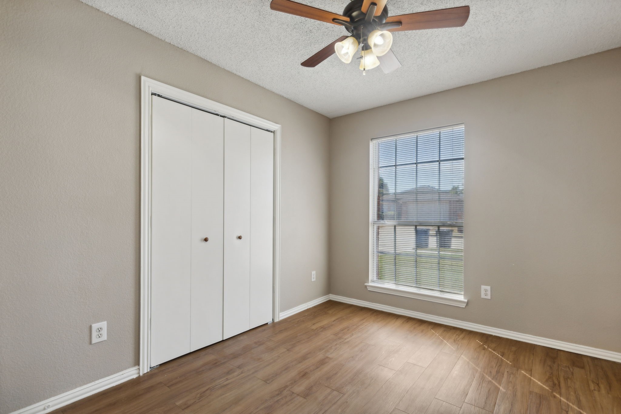 1509 Lakeshore Drive