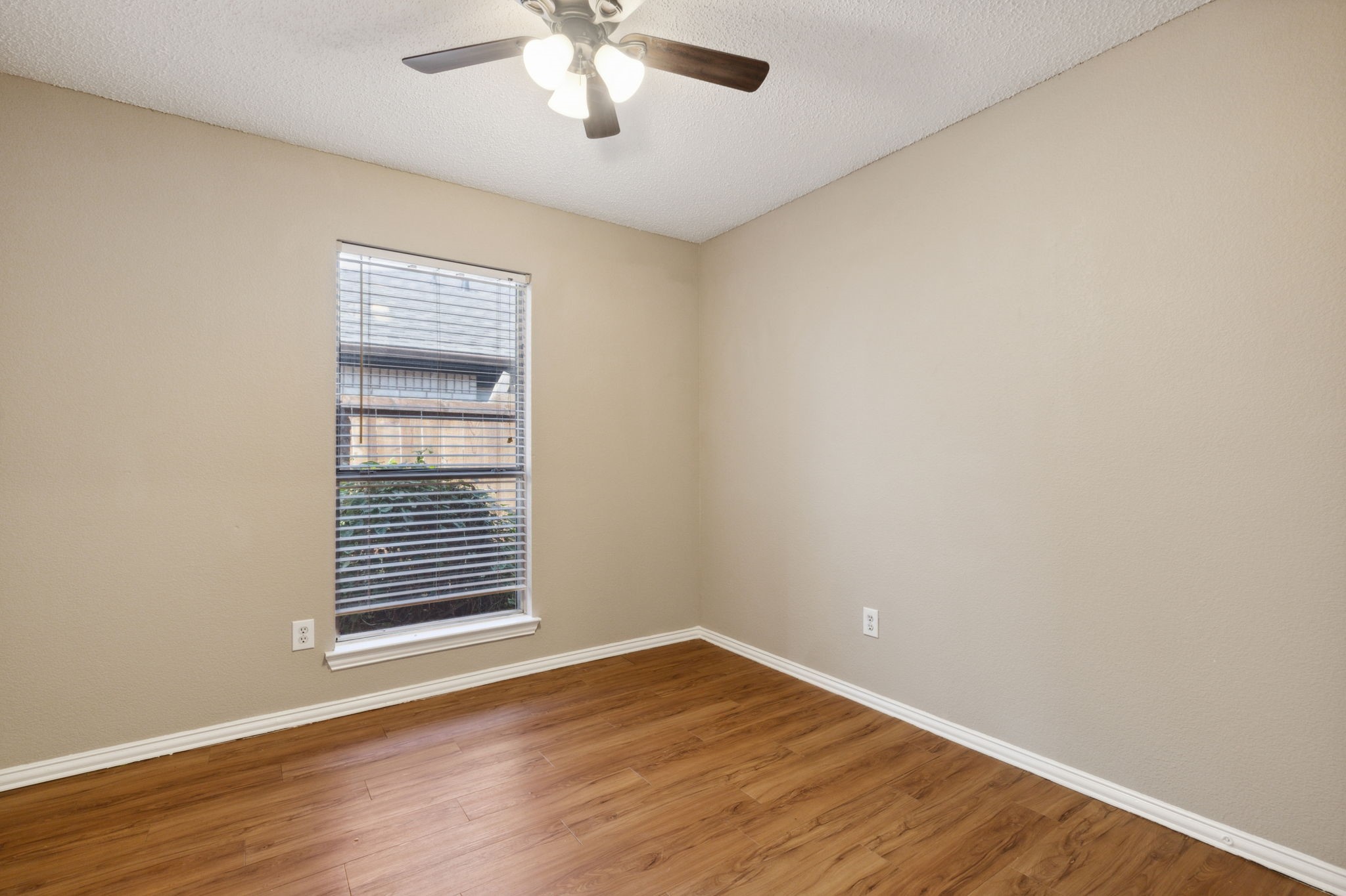 1509 Lakeshore Drive