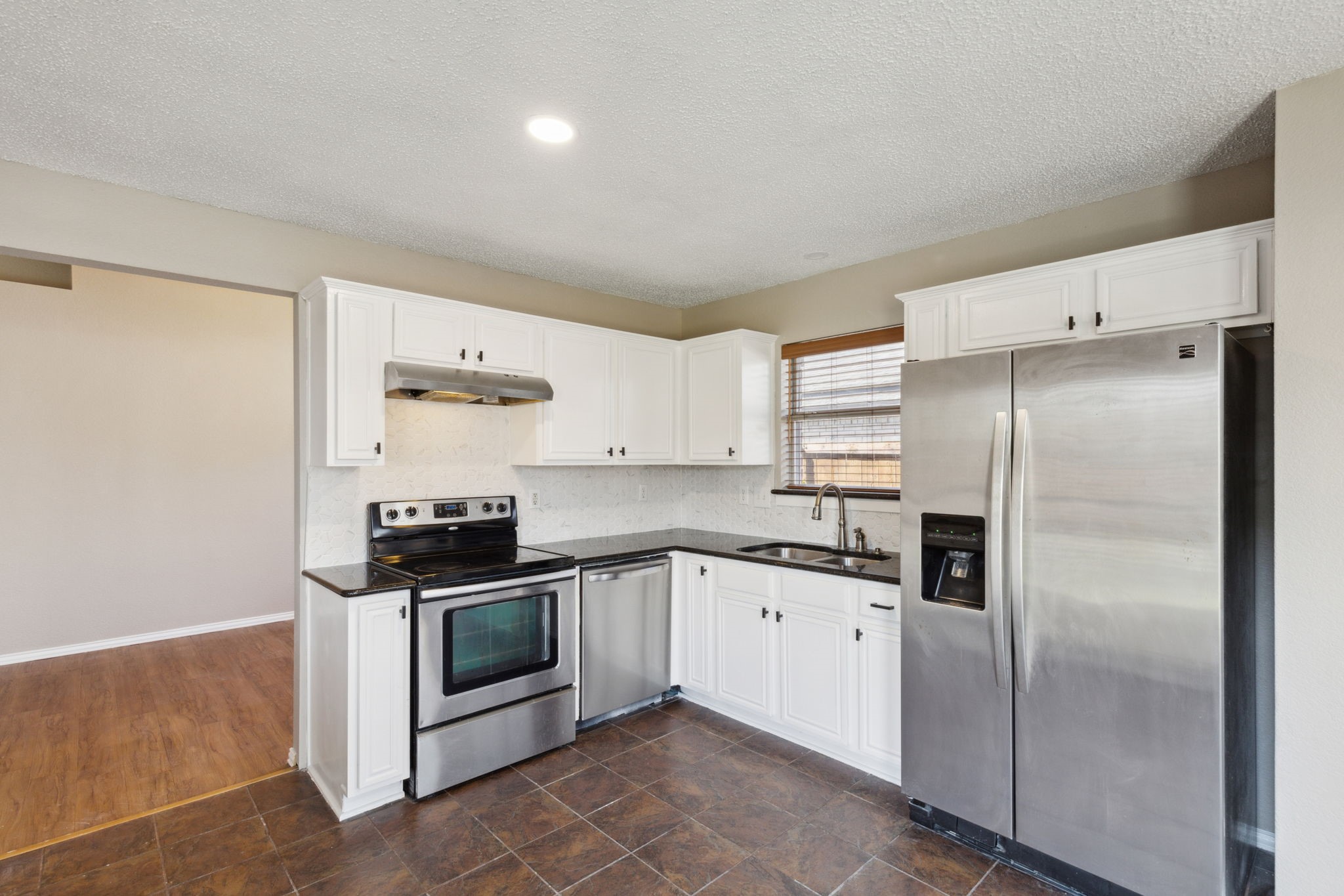 1509 Lakeshore Drive