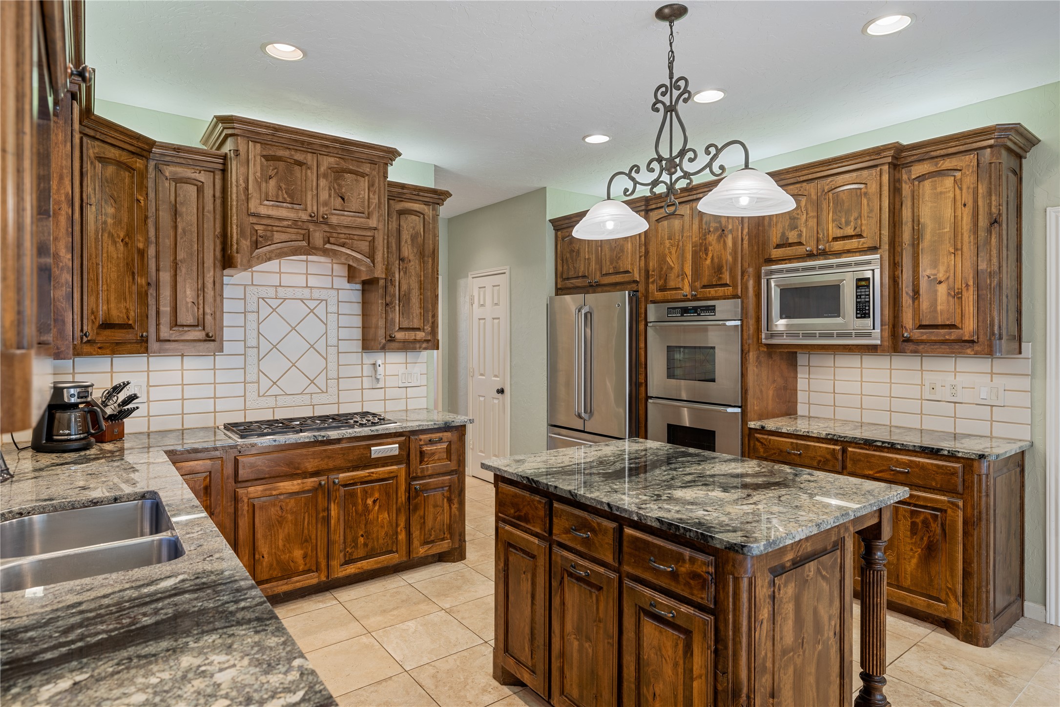 905 Silverthorne Trail