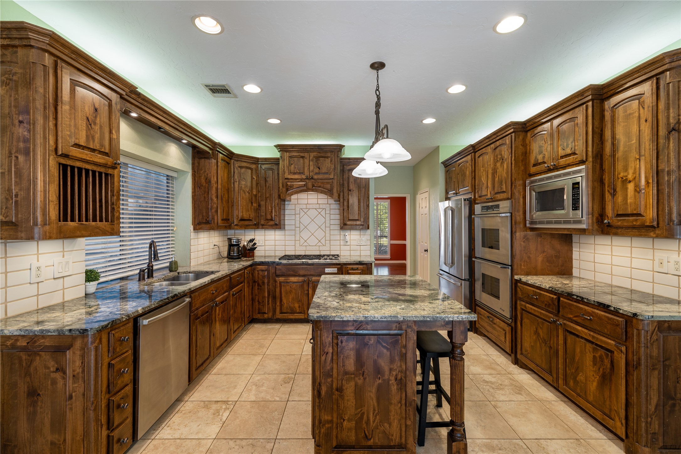 905 Silverthorne Trail