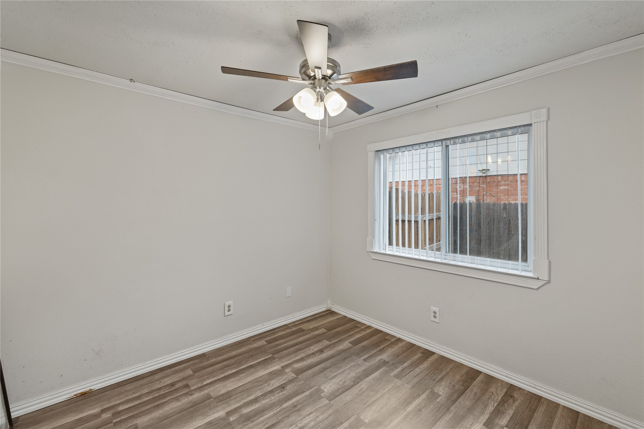 3207 Cliffview Drive