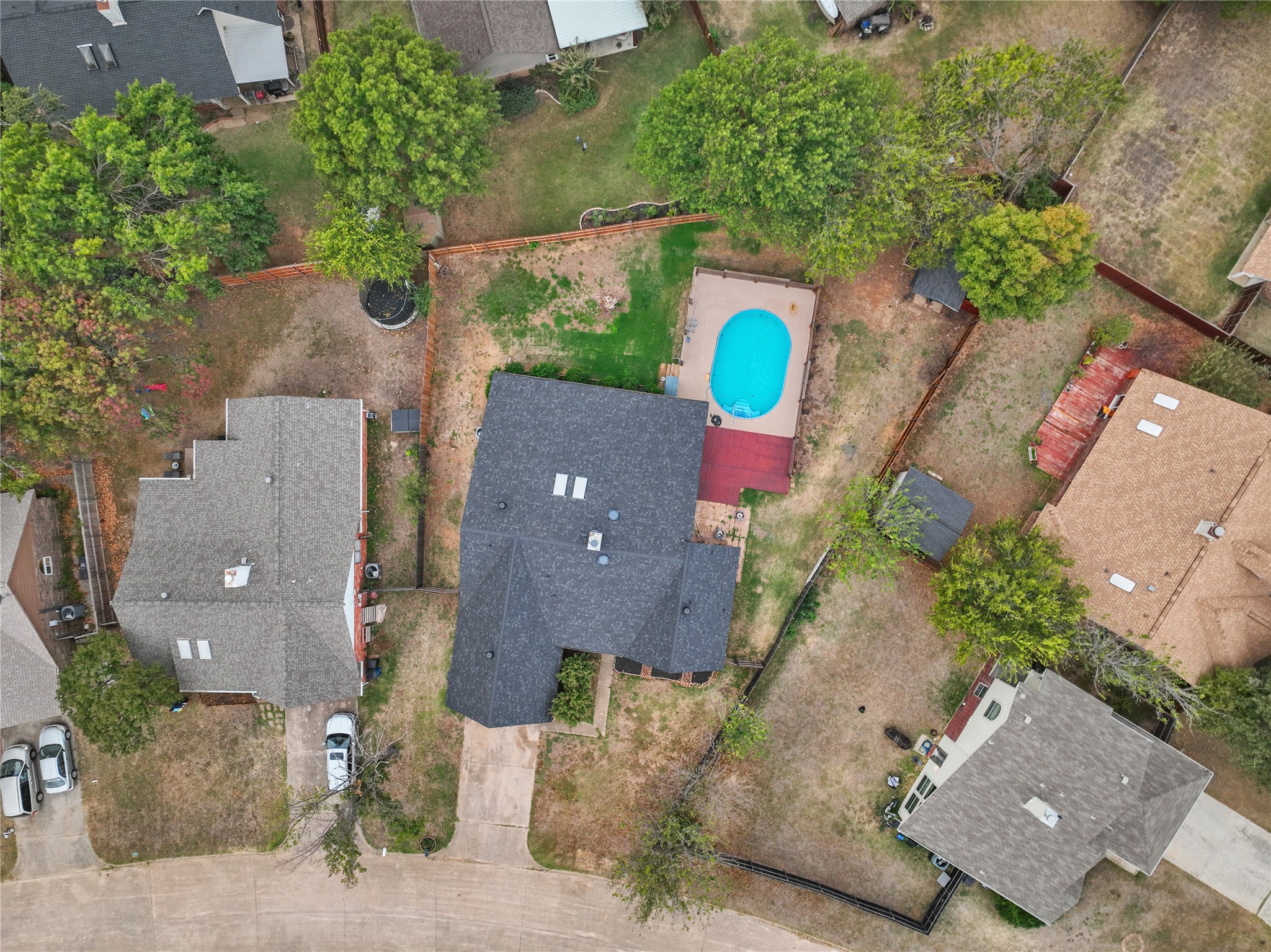 3207 Cliffview Drive