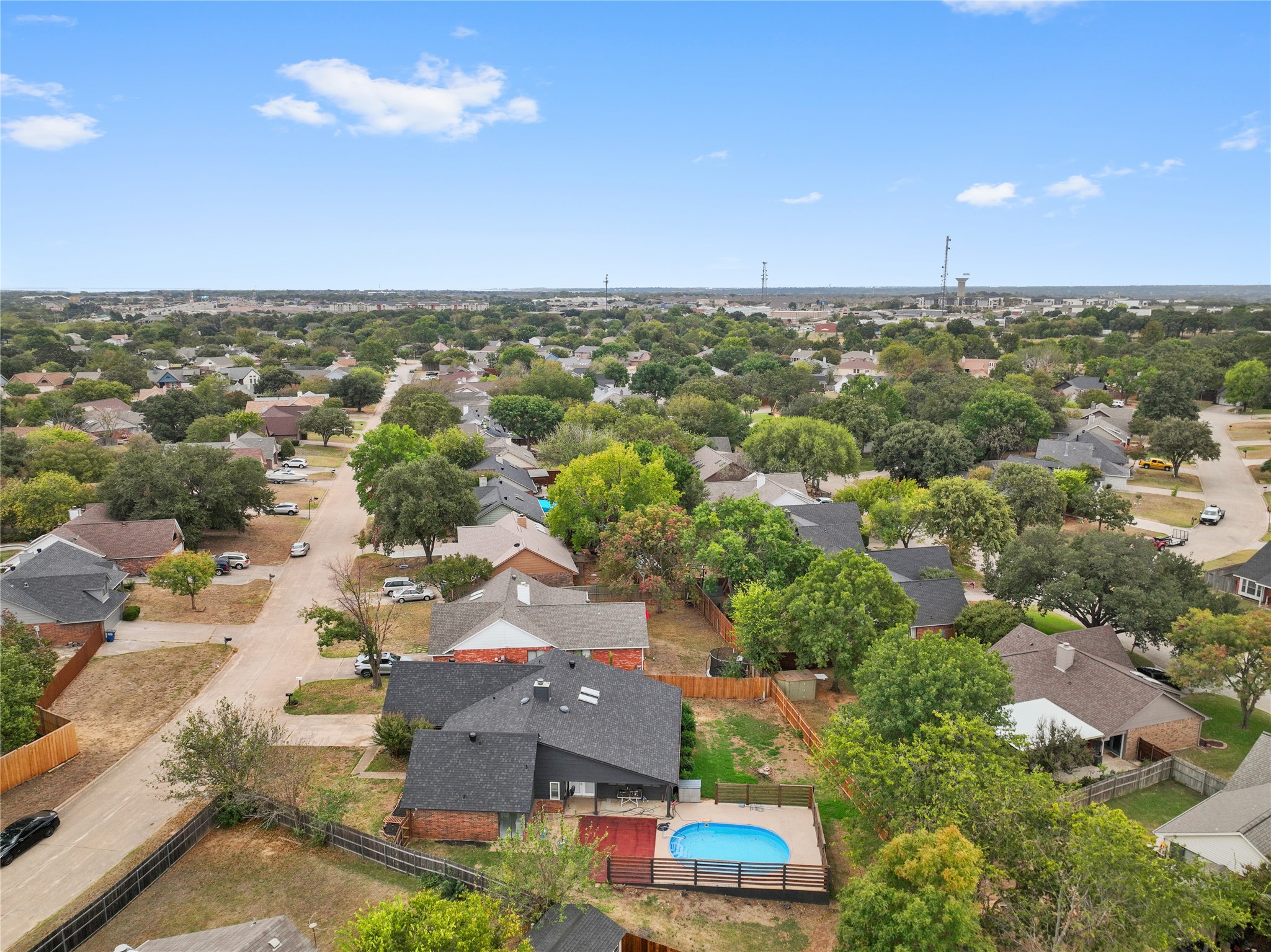 3207 Cliffview Drive