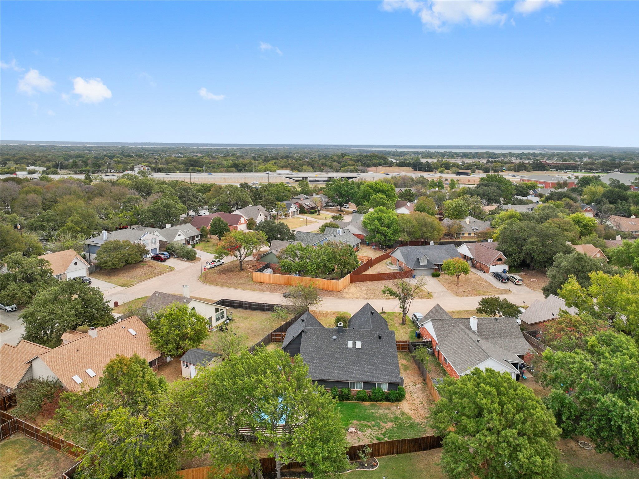 3207 Cliffview Drive