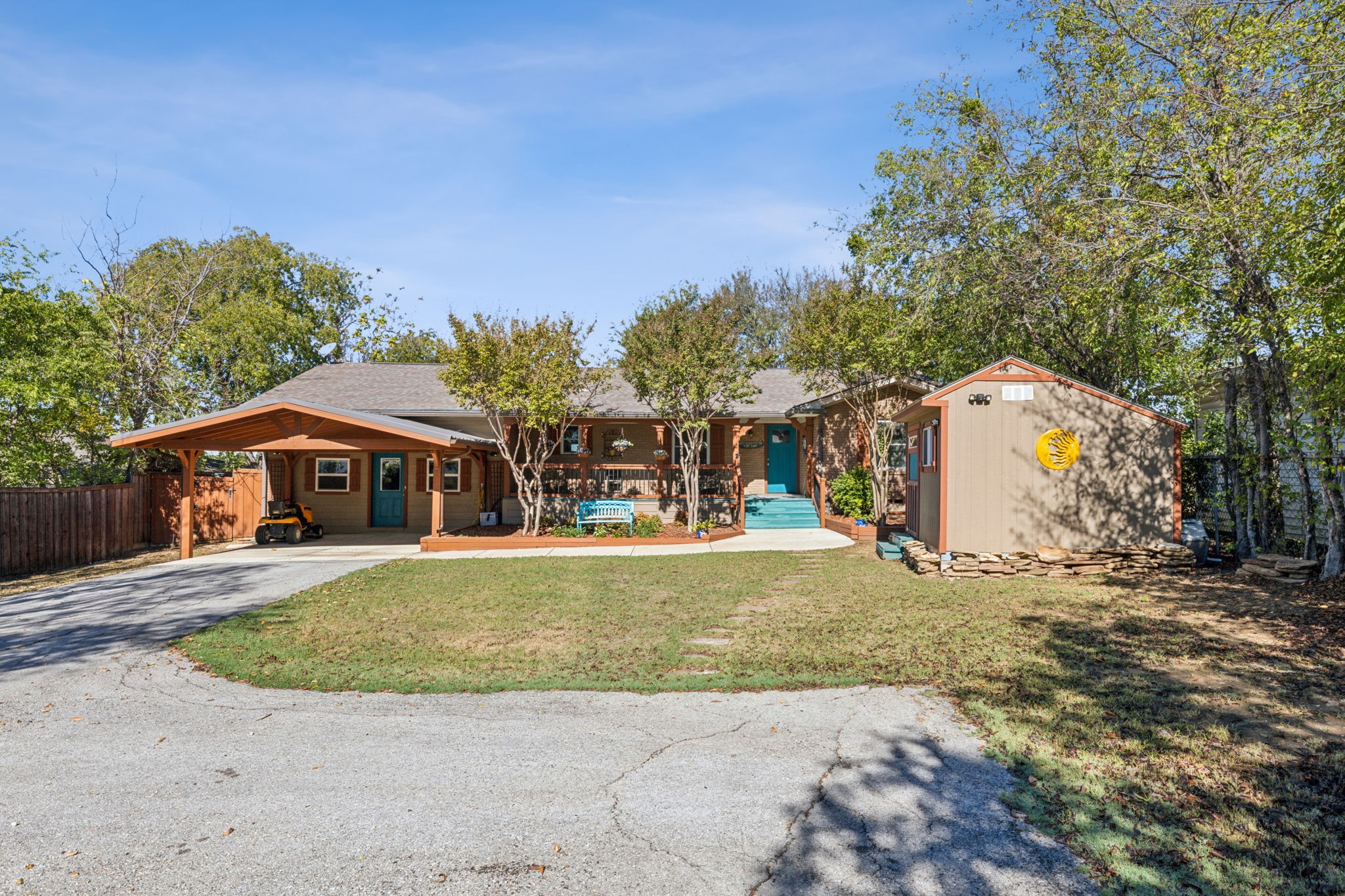 4507 N Shore Drive