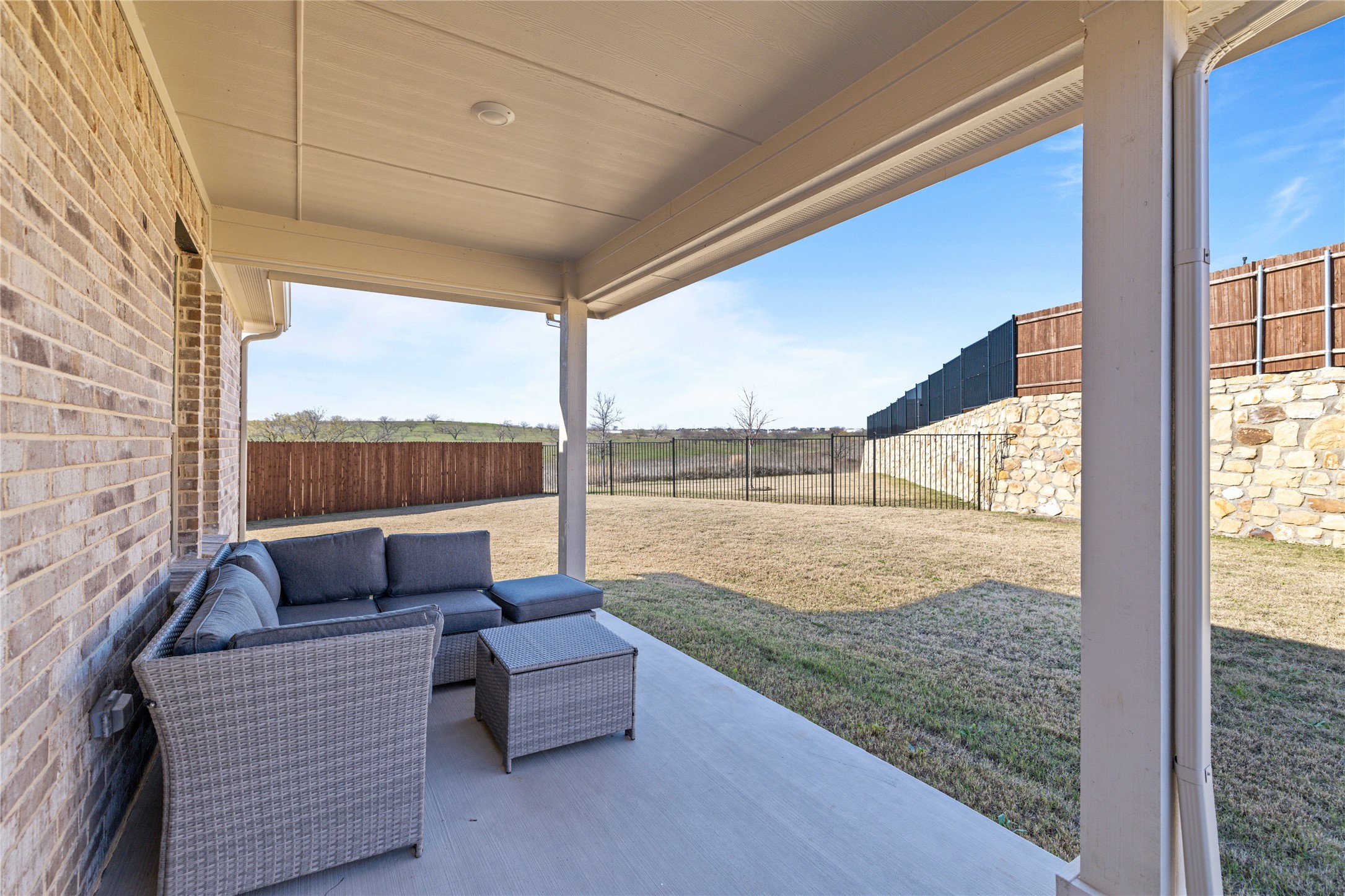 3008 Somerset Close Place